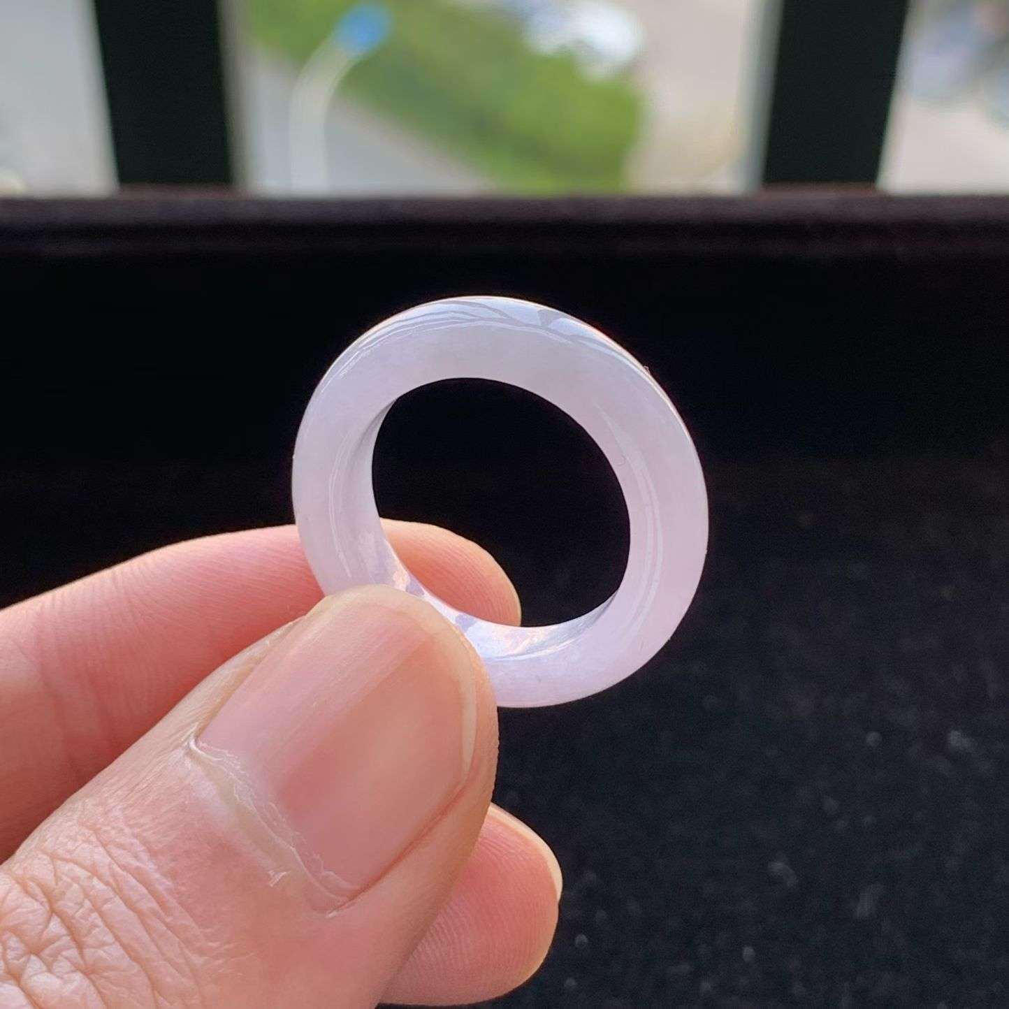 A货天然翡翠冰糯种紫罗兰戒指15号重量4.32
3月18日