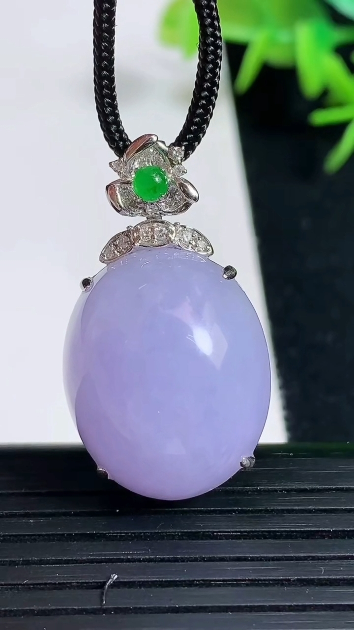 天然A货翡翠18k金紫罗兰蛋面吊坠，尺寸32-18.5-12.6裸石22-18.5，重量:10.42