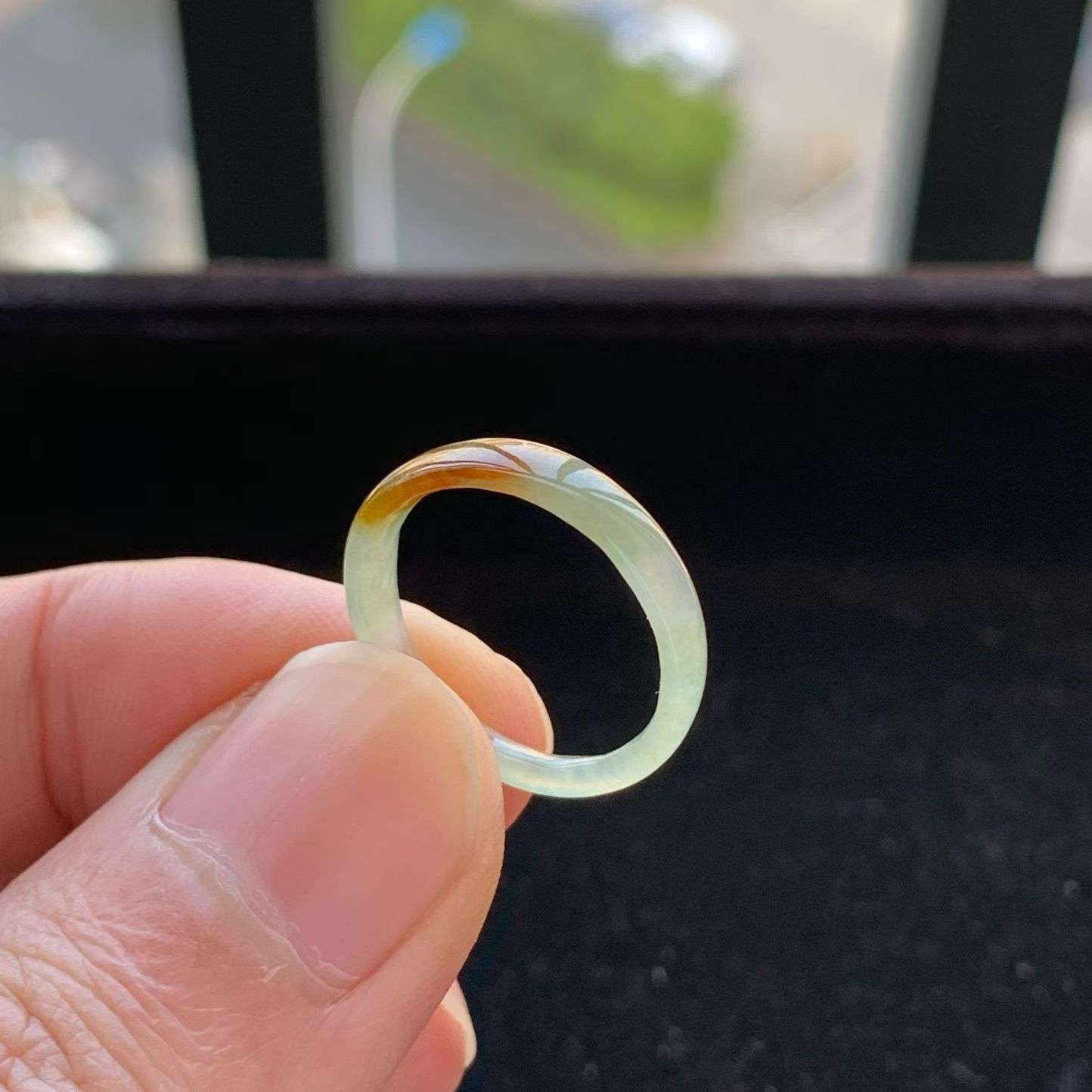 A货天然翡翠冰糯种黄翡戒指12-13号重量1.29
3月18日