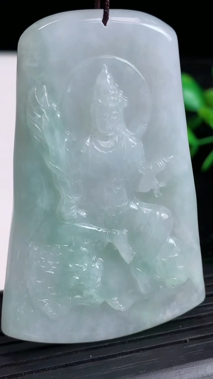 天然A货翡翠文殊菩萨吊坠，尺寸65-43-5.1，重:32.65g
3月20日
