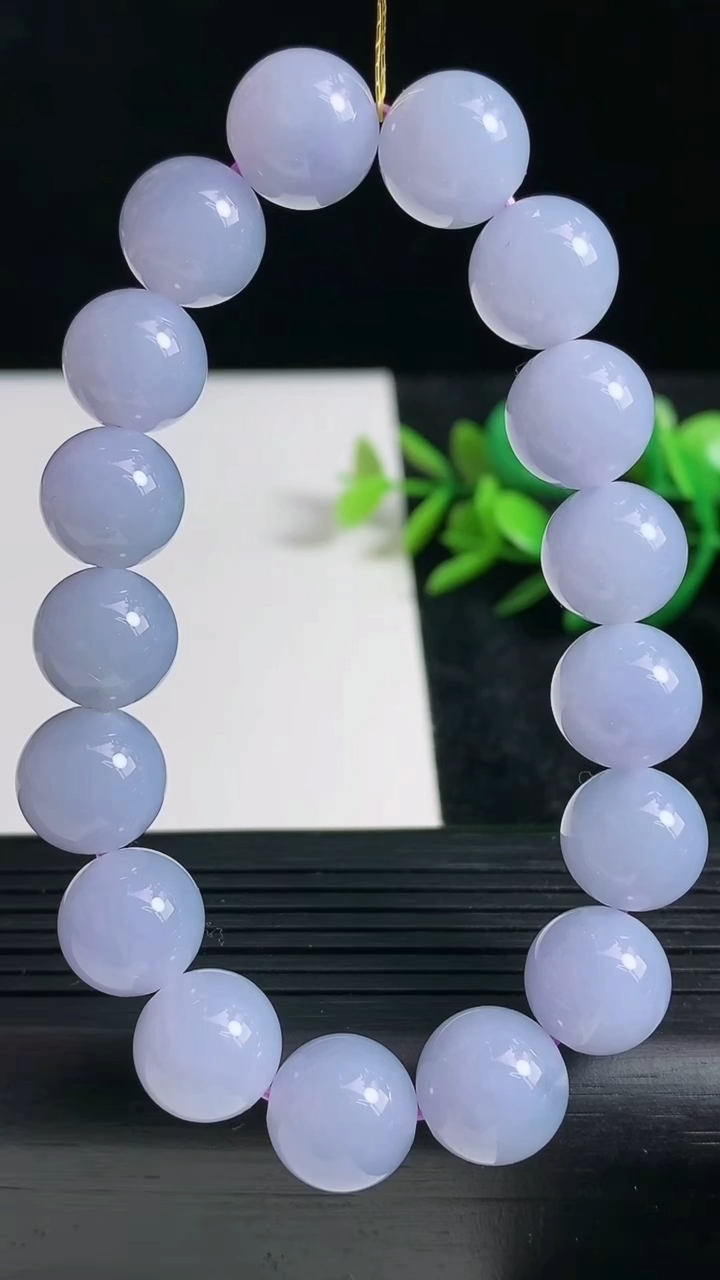 天然A货翡翠紫罗兰圆珠手串尺寸11.4-17颗颗重量:44.41g3月23日
工厂直销收藏佳品,种好