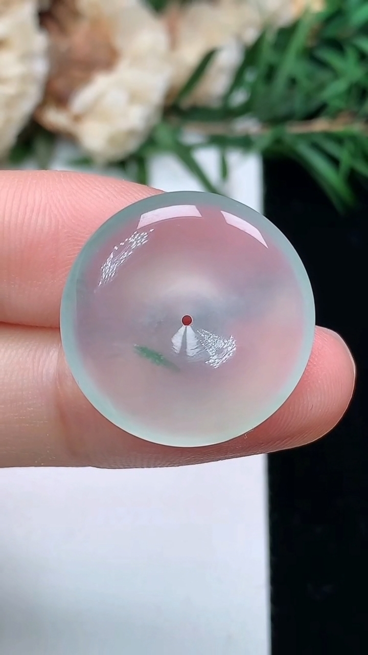 天然A货翡翠飘花平安扣吊坠，尺寸20.6-4.7，重量:4.02g
3月24日