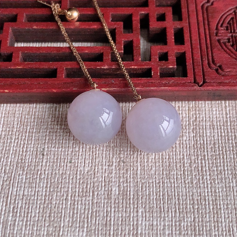 天然A货翡翠18K金镶嵌紫罗兰圆珠转运珠耳坠 
尺寸12.8-12.8mm 重量8.36g 0326