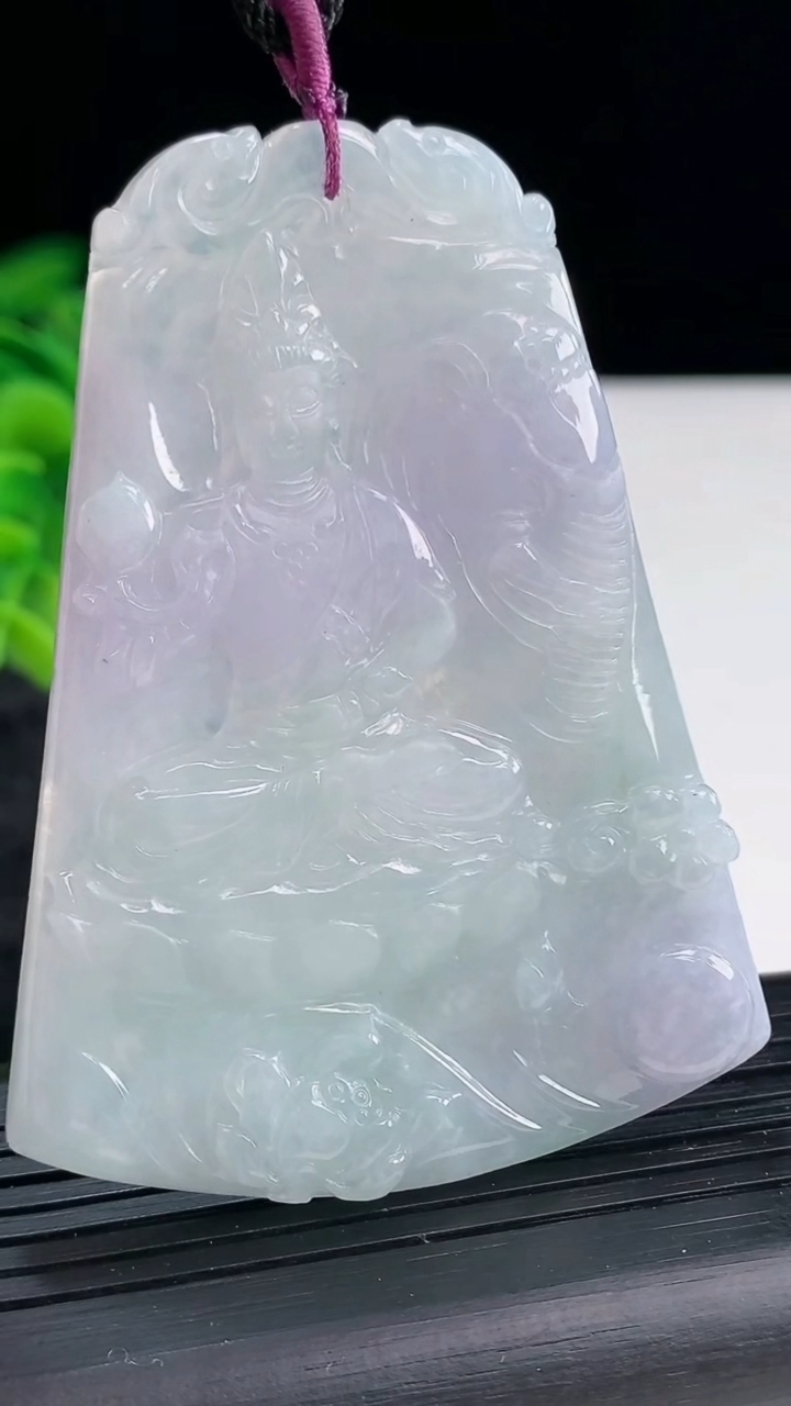 天然A货翡翠紫罗兰普贤菩萨吊坠，尺寸69-51-6重量:37.24g
3月29日