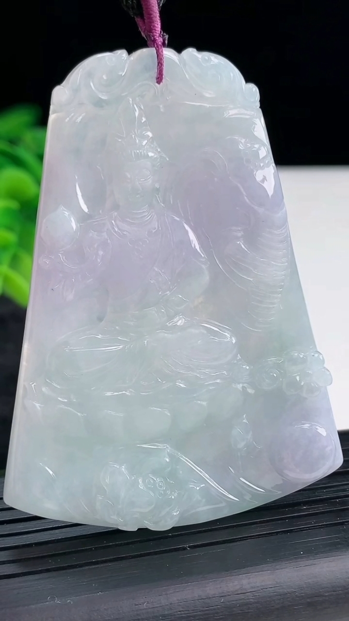 天然A货翡翠紫罗兰普贤菩萨吊坠，尺寸69-51-6重量:37.24g
3月29日