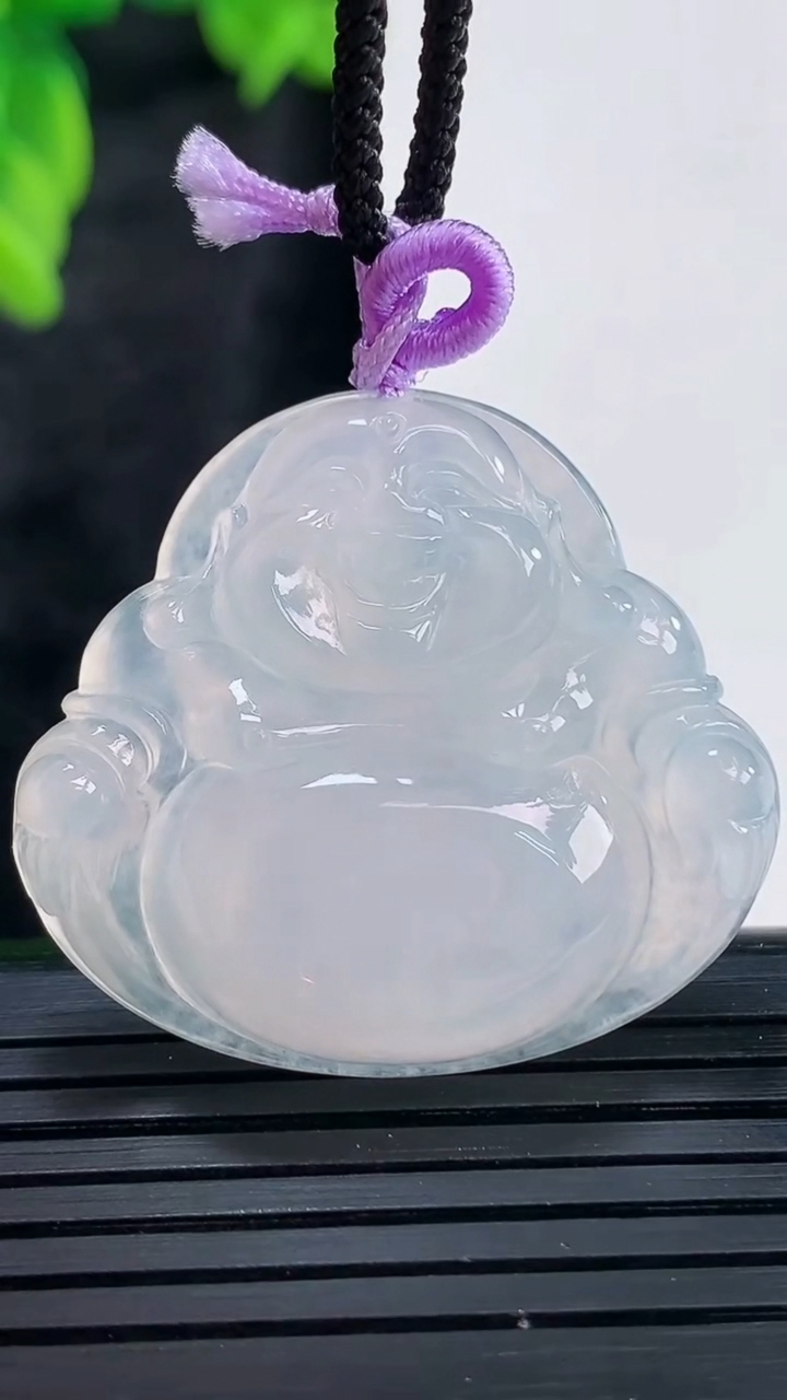 天然A货翡翠佛公吊坠，尺寸30-34-6.2重量:9.88g
3月29日