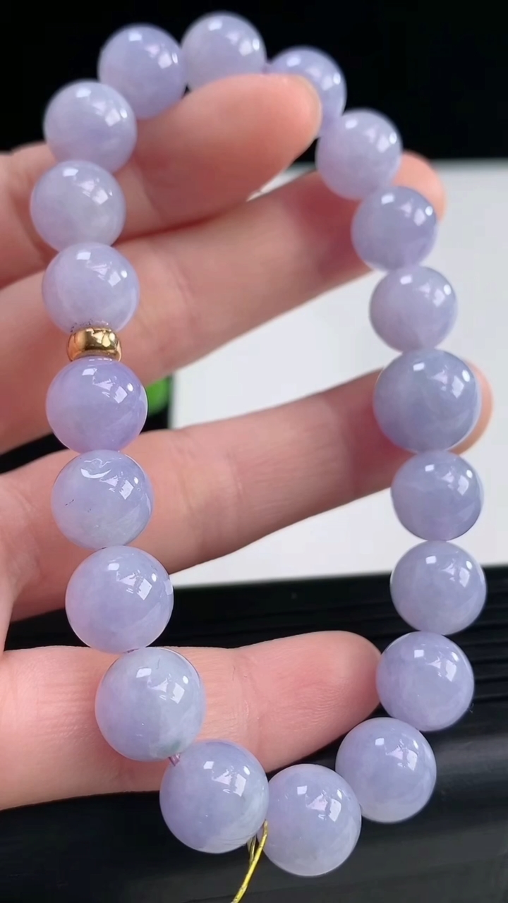 天然A货翡翠紫罗兰圆珠手串尺寸9.4-20颗重量:31.53g3月31日
工厂直销收藏佳品,种好水足