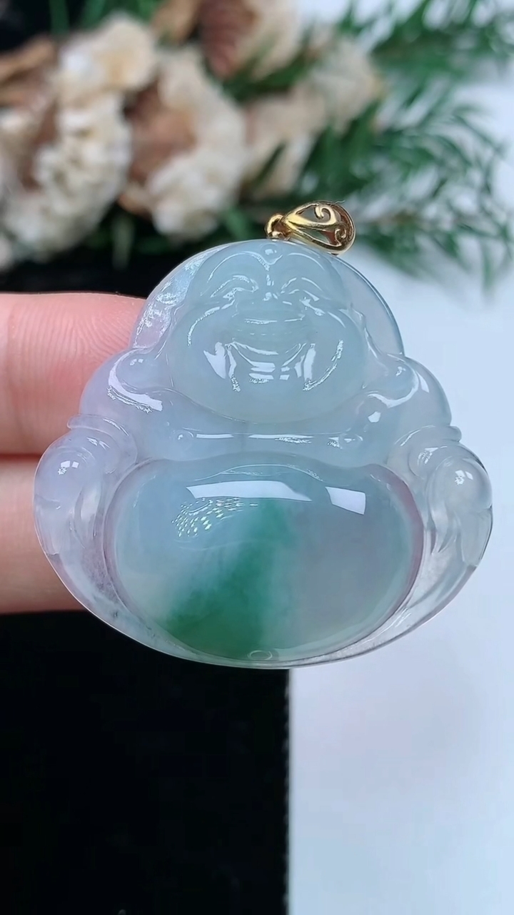 天然A货翡翠佛公吊坠，尺寸32.2-34.5-6.3，重量:10.37g
3月31日