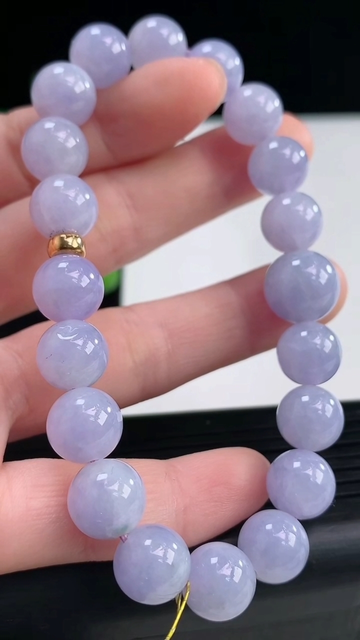 天然A货翡翠紫罗兰圆珠手串尺寸9.4-20颗重量:31.53g3月31日
工厂直销收藏佳品,种好水足