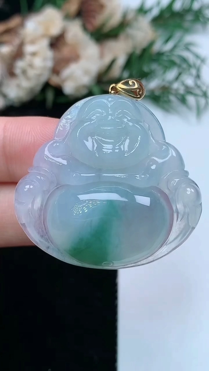 天然A货翡翠佛公吊坠，尺寸32.2-34.5-6.3，重量:10.37g
3月31日