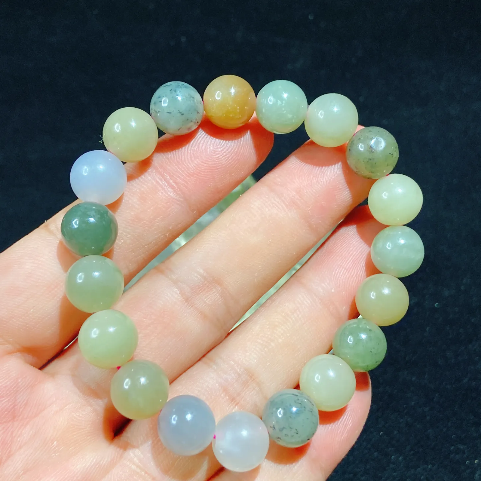 一对价 和田玉新疆且末老型10多宝手串渐变 尺寸10无裂无杂料子细腻