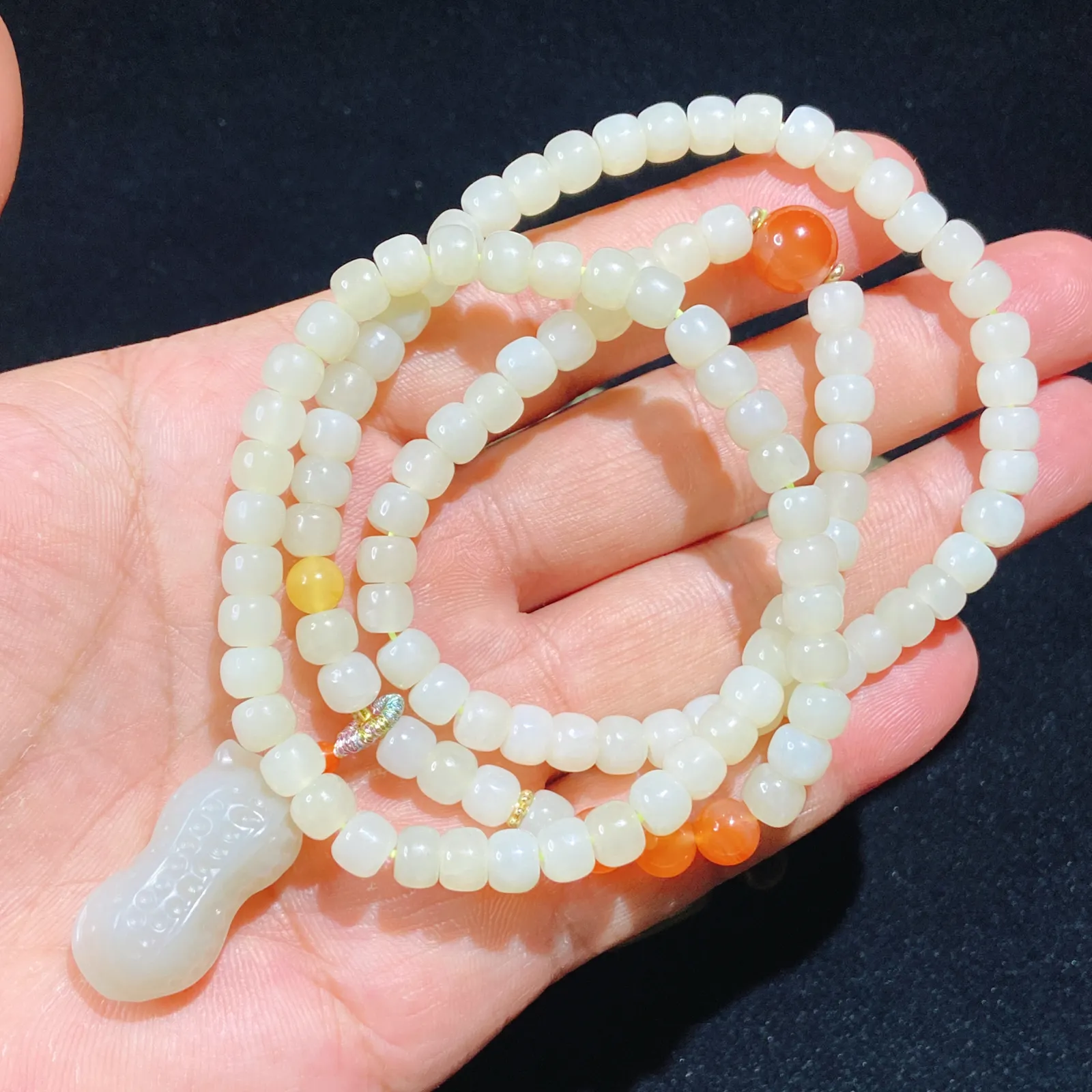 和田玉新疆且末花生多子多福挂件 老型项链6手串 尺寸6/5无裂无杂料子细腻 ️项链️手串