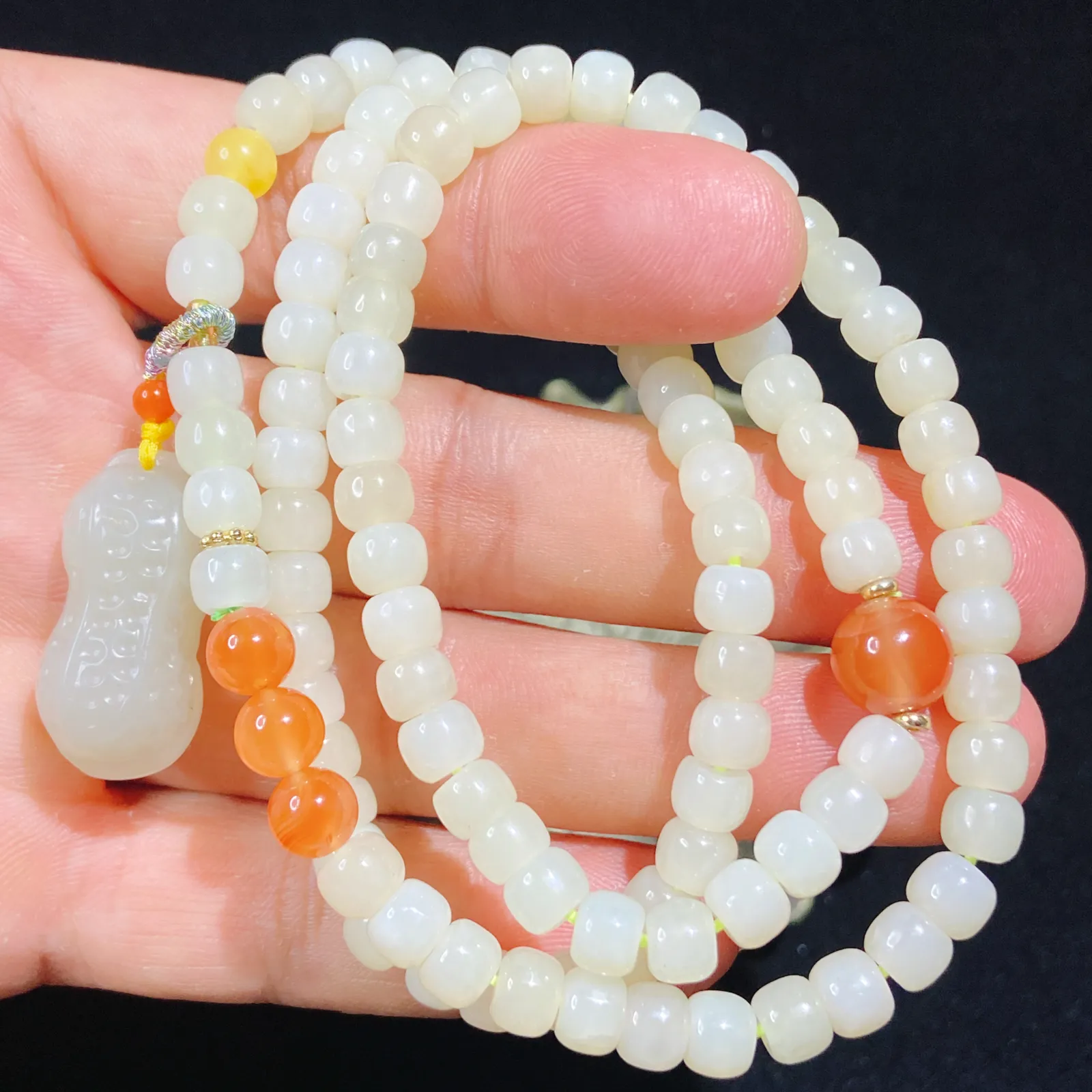 和田玉新疆且末花生多子多福挂件 老型项链6手串 尺寸6/5无裂无杂料子细腻 ️项链️手串