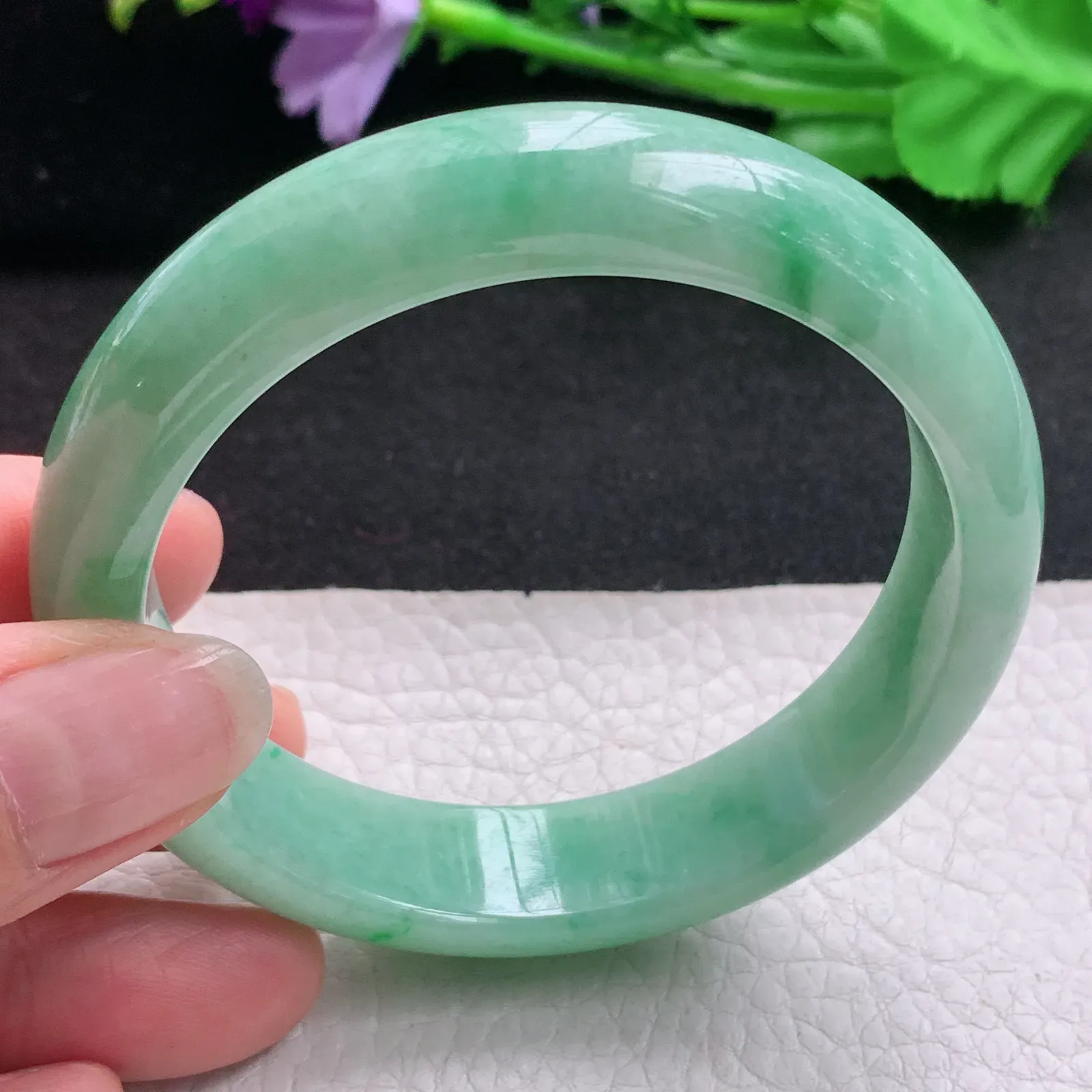 nr实拍57.5*14.8*8mm天然缅甸翡翠A货玉手镯飘花满绿正圈平安镯