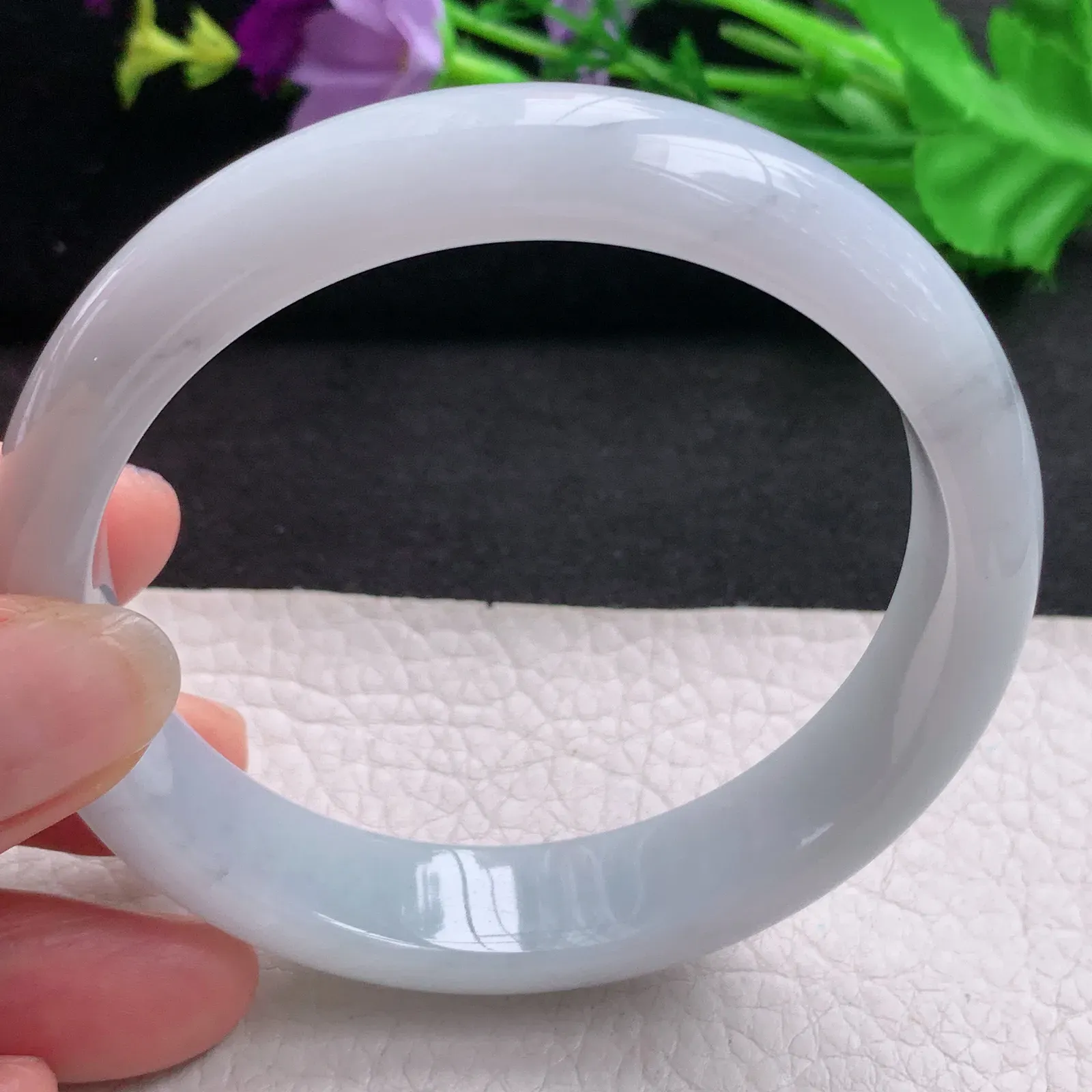 hh大圈口61.5*14.3*8.3天然缅甸翡翠A货玉手镯飘花宽边正圈平安镯