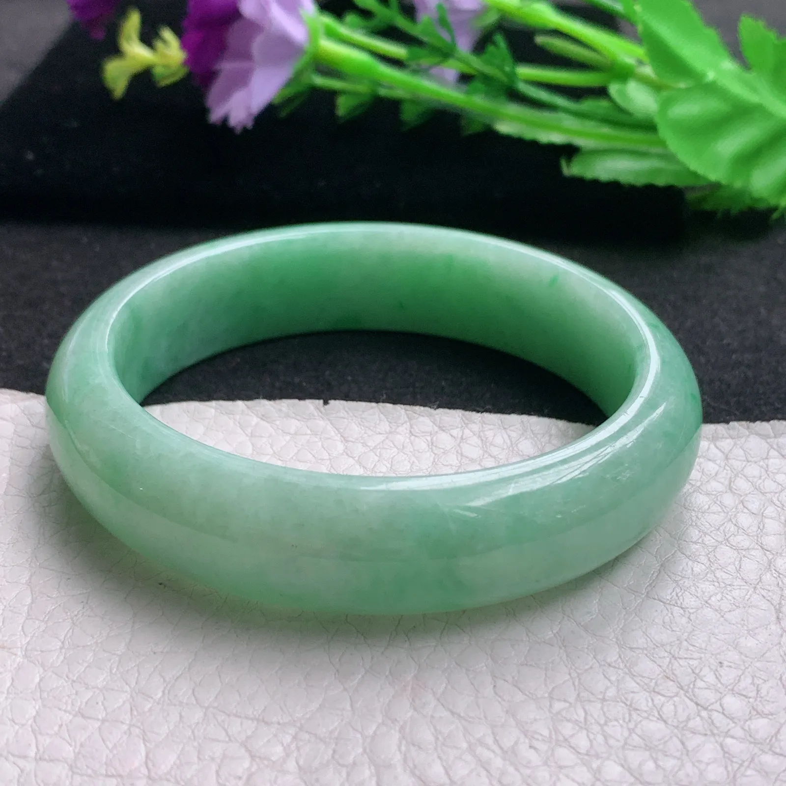 nr实拍57.5*14.8*8mm天然缅甸翡翠A货玉手镯飘花满绿正圈平安镯