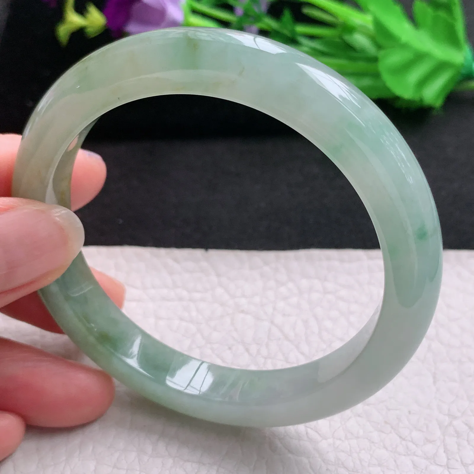 hh实拍58.5*10.5*8.3mm天然缅甸翡翠A货玉手镯冰胶秀气双彩宽边平安镯