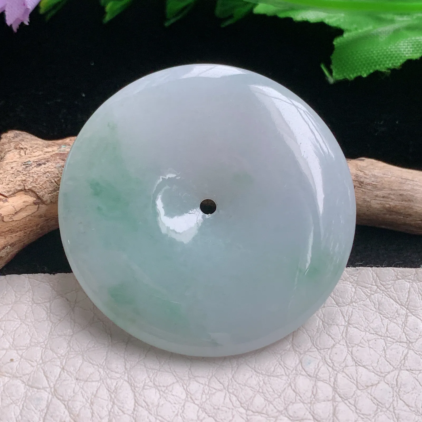 zen自然光41*6天然缅甸翡翠A货飘花大平安扣 玉扣玉吊坠