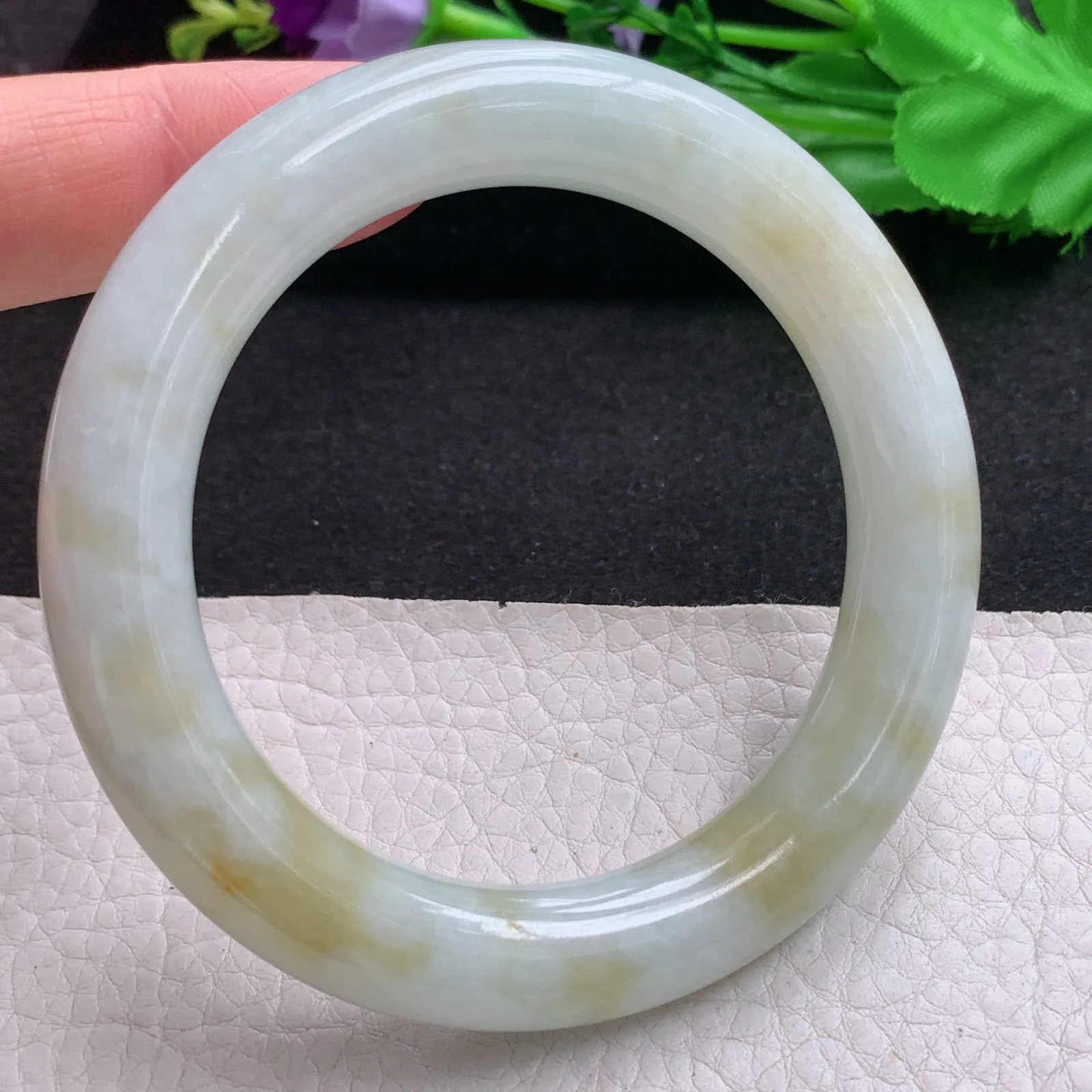 hh实拍56*11招财美人镯 特色天然缅甸翡翠A货玉手镯双彩圆条平安镯