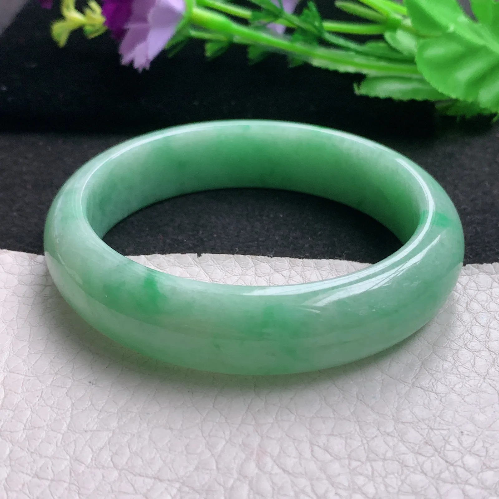 nr实拍57.5*14.8*8mm天然缅甸翡翠A货玉手镯飘花满绿正圈平安镯