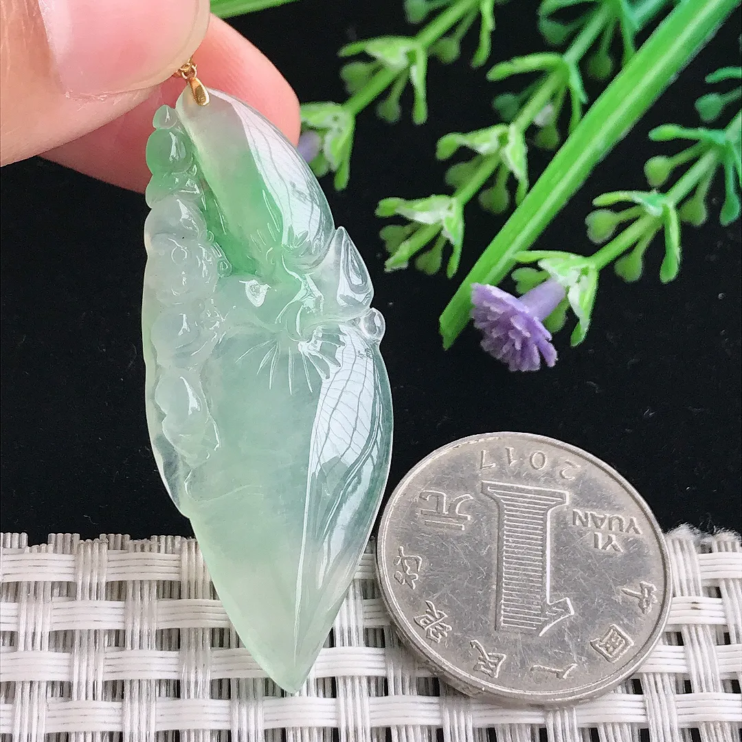 实拍A货翡翠48.5/19.5/4.5老坑18k金镶嵌冰胶阳绿寿桃吊坠翡翠桃子挂件