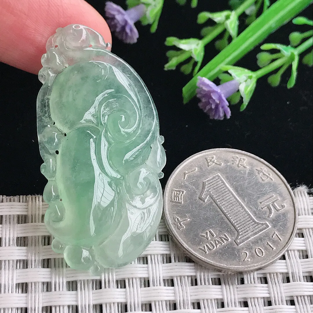 实拍A货翡翠43.7/22.2/6.2老坑冰种冰甜绿如意吊坠翡翠挂件