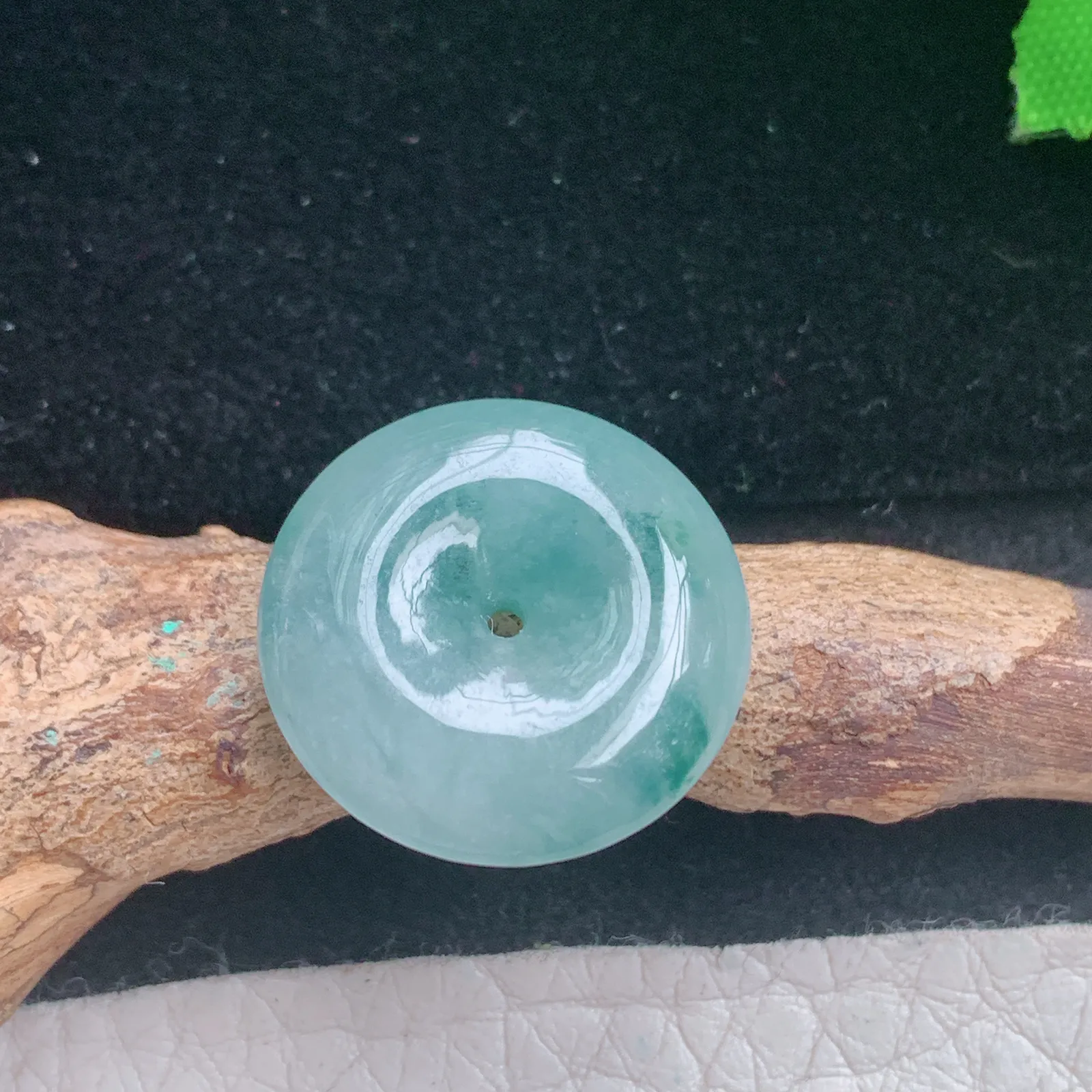 zen自然光19.8*5.8天然缅甸翡翠A货冰飘花饱满平安扣玉扣玉吊坠