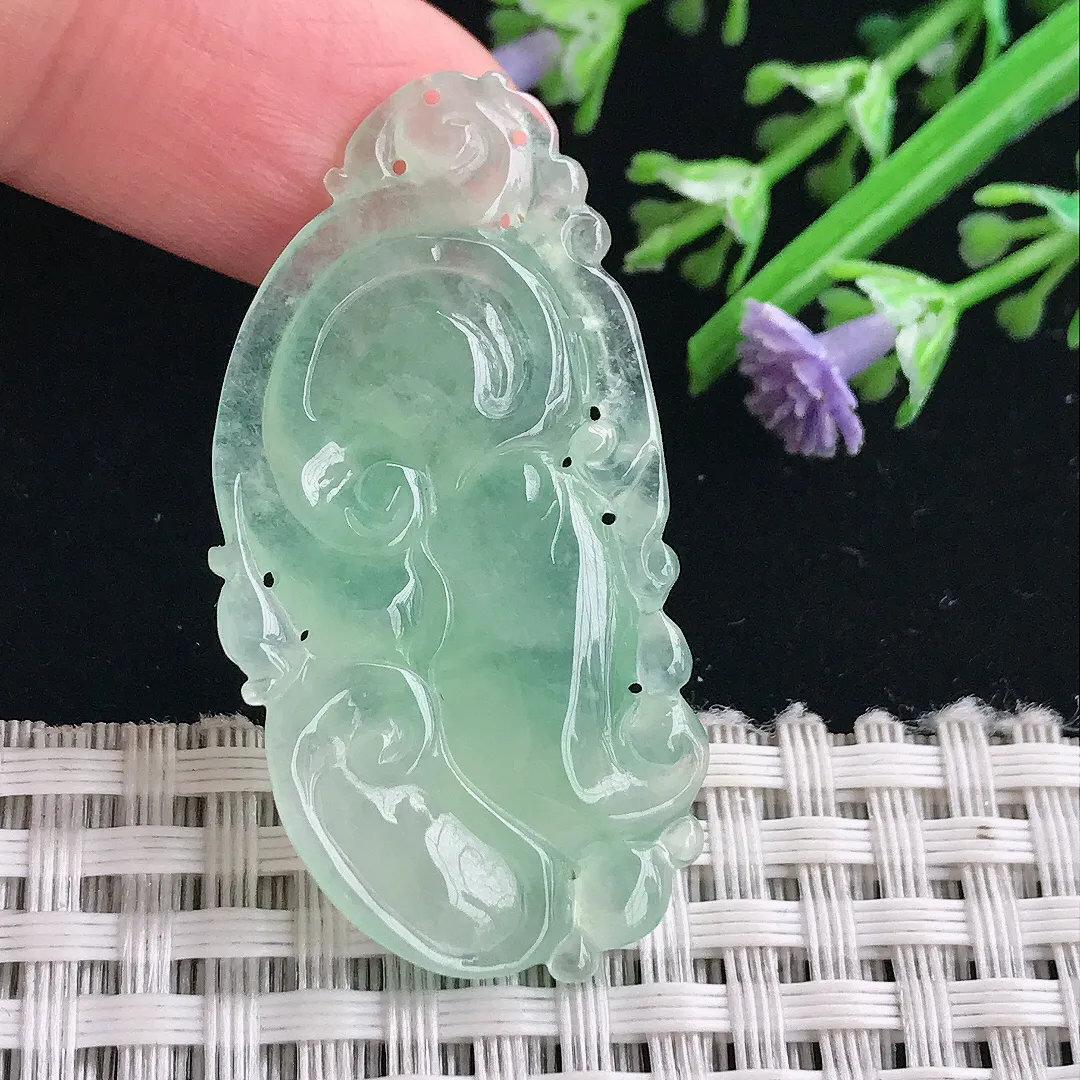 实拍A货翡翠43.7/22.2/6.2老坑冰种冰甜绿如意吊坠翡翠挂件