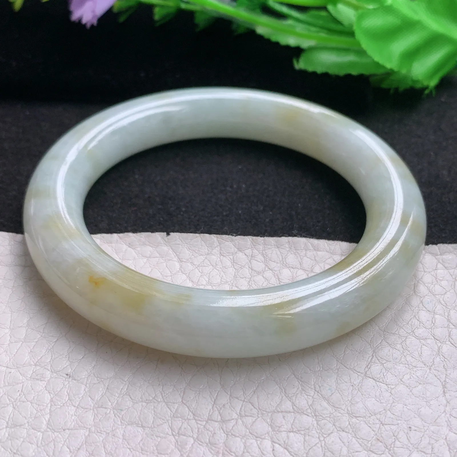 hh实拍56*11招财美人镯 特色天然缅甸翡翠A货玉手镯双彩圆条平安镯