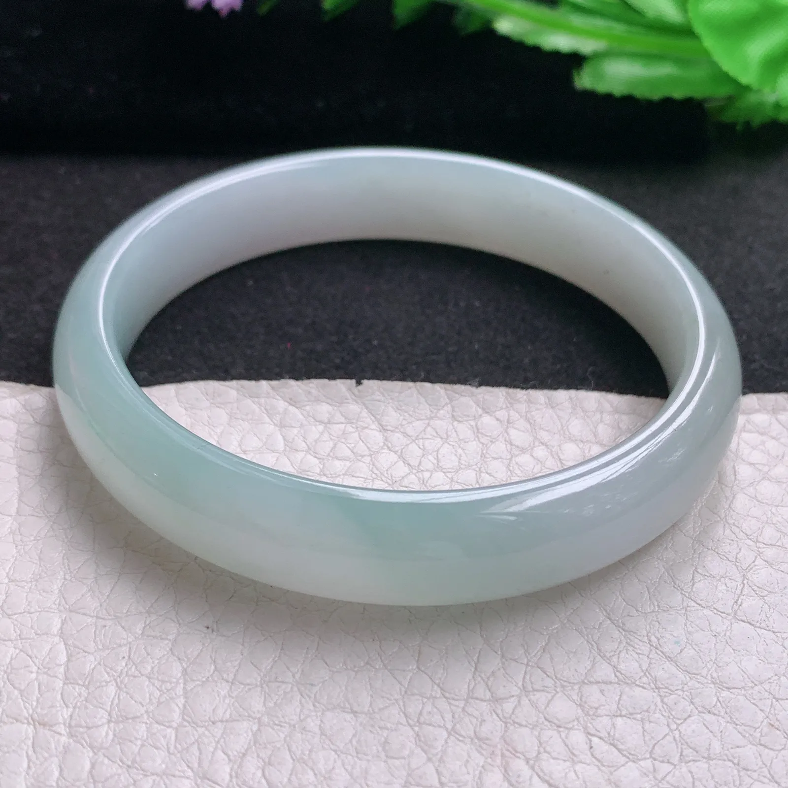 hh实拍58.5*12*7.3mm天然缅甸翡翠A货玉手镯冰胶淡雅宽边正圈平安镯