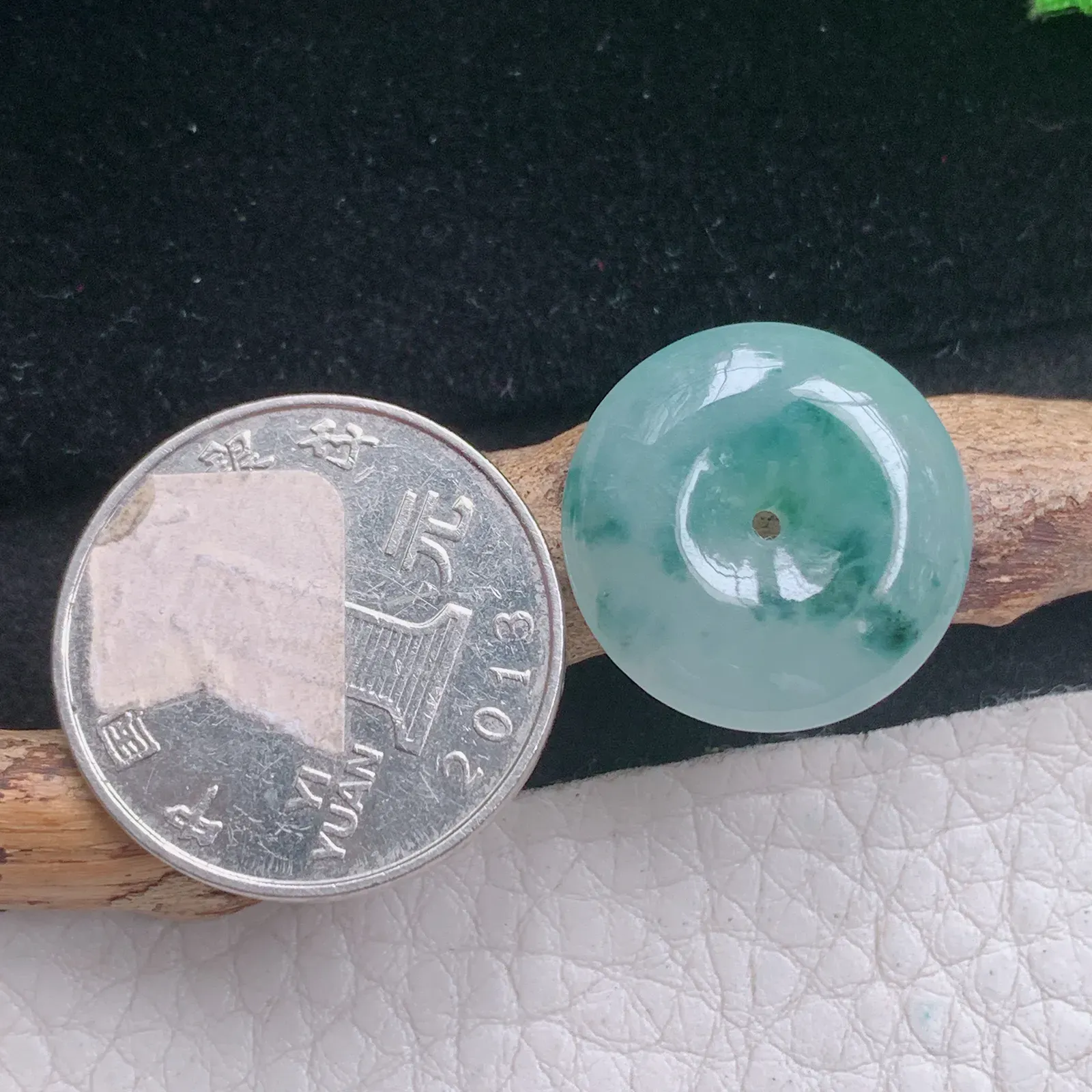 zen自然光19.8*5.8天然缅甸翡翠A货冰飘花饱满平安扣玉扣玉吊坠