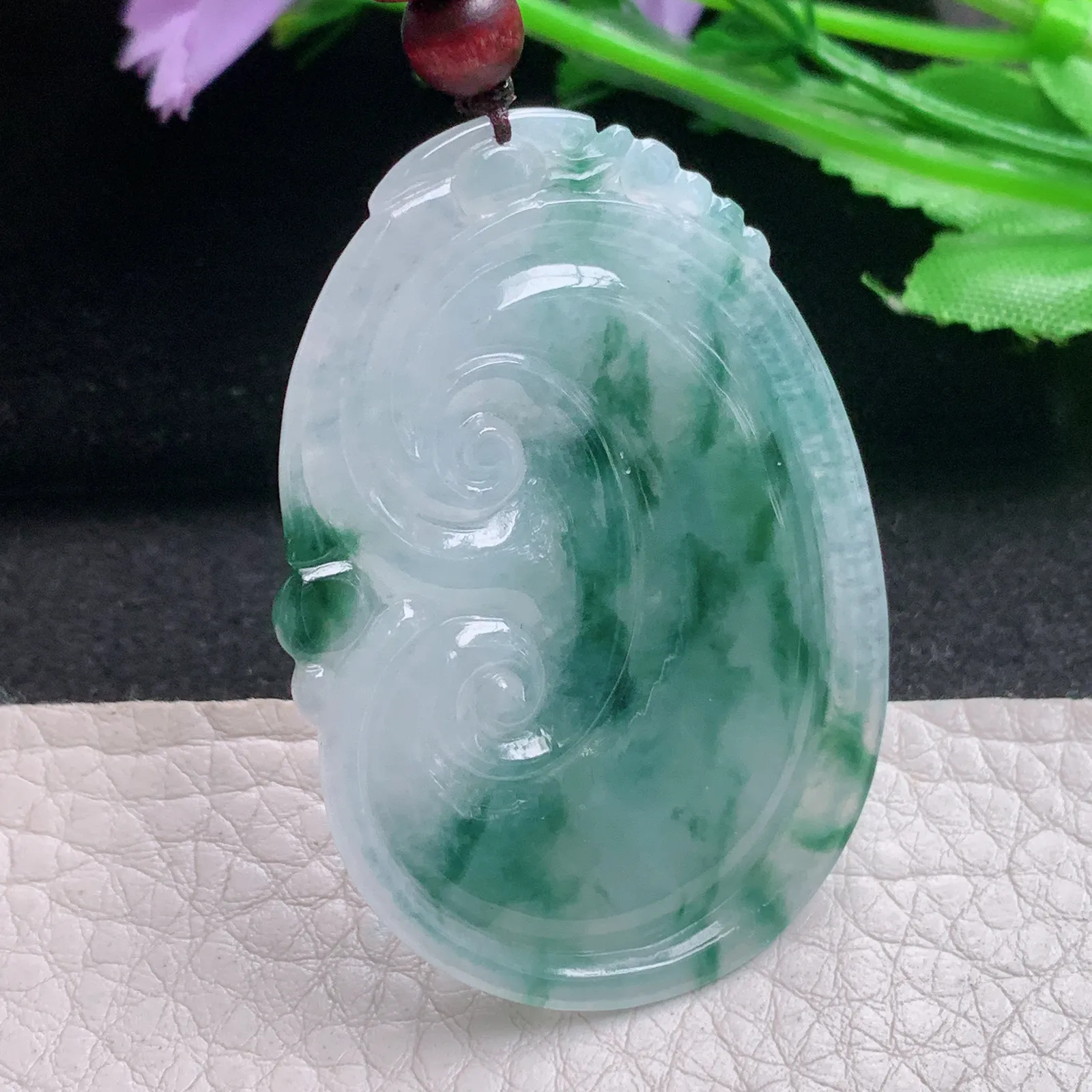 zen自然光49*35*5.6天然缅甸翡翠A货冰胶飘花如意 玉如意玉吊坠