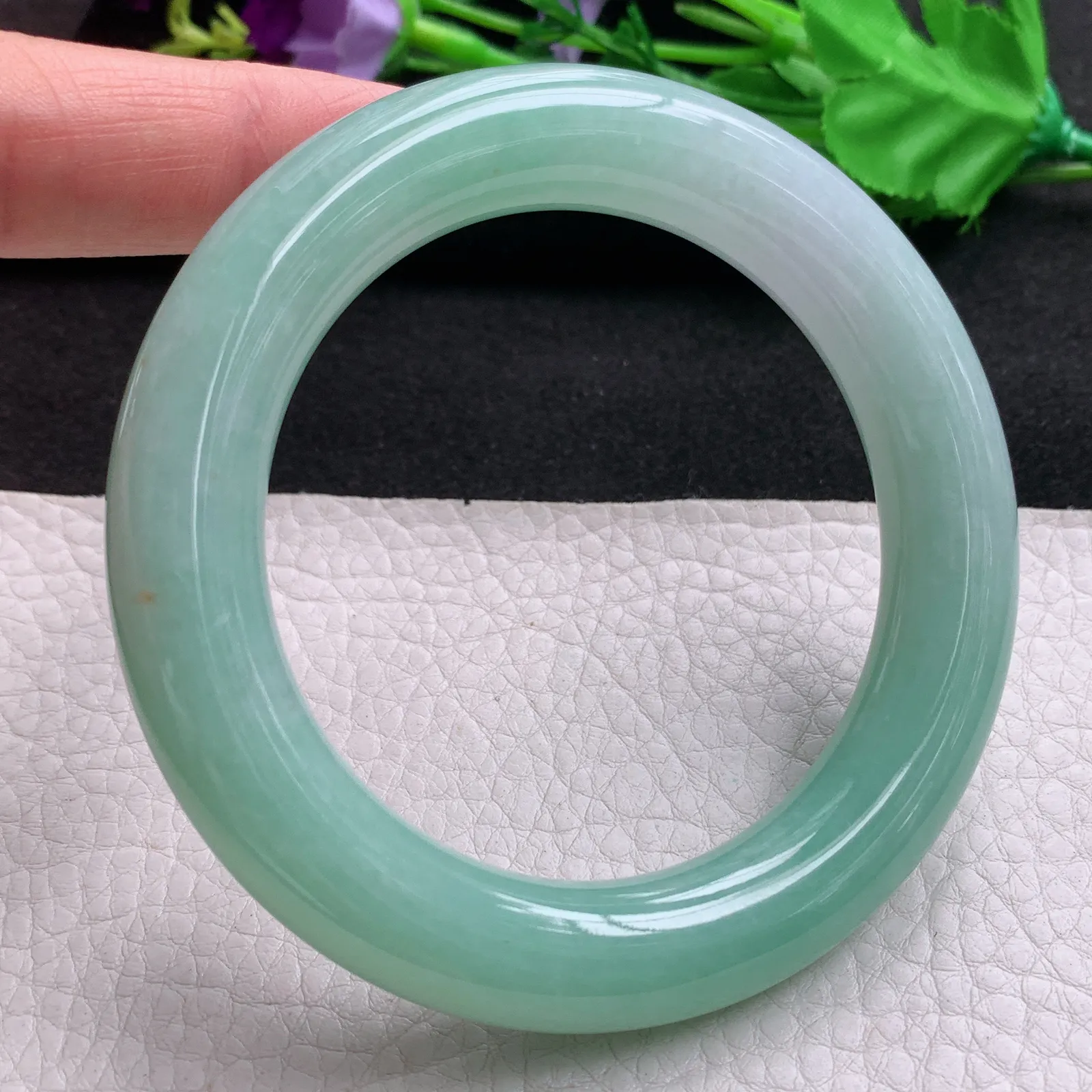 ss实拍58.5*12.3胖圆镯 天然缅甸翡翠A货玉手镯春带彩胶感圆条平安镯