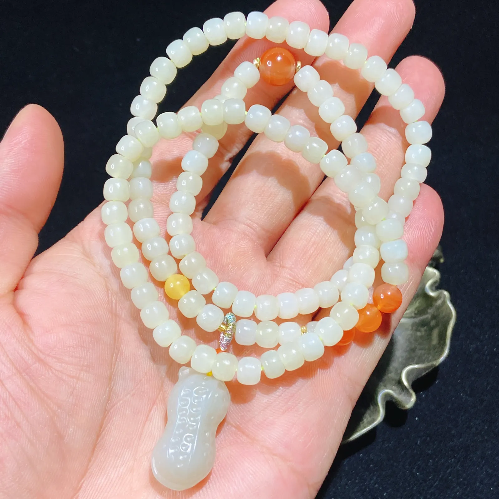 和田玉新疆且末花生多子多福挂件 老型项链6手串 尺寸6/5无裂无杂料子细腻 ️项链️手串