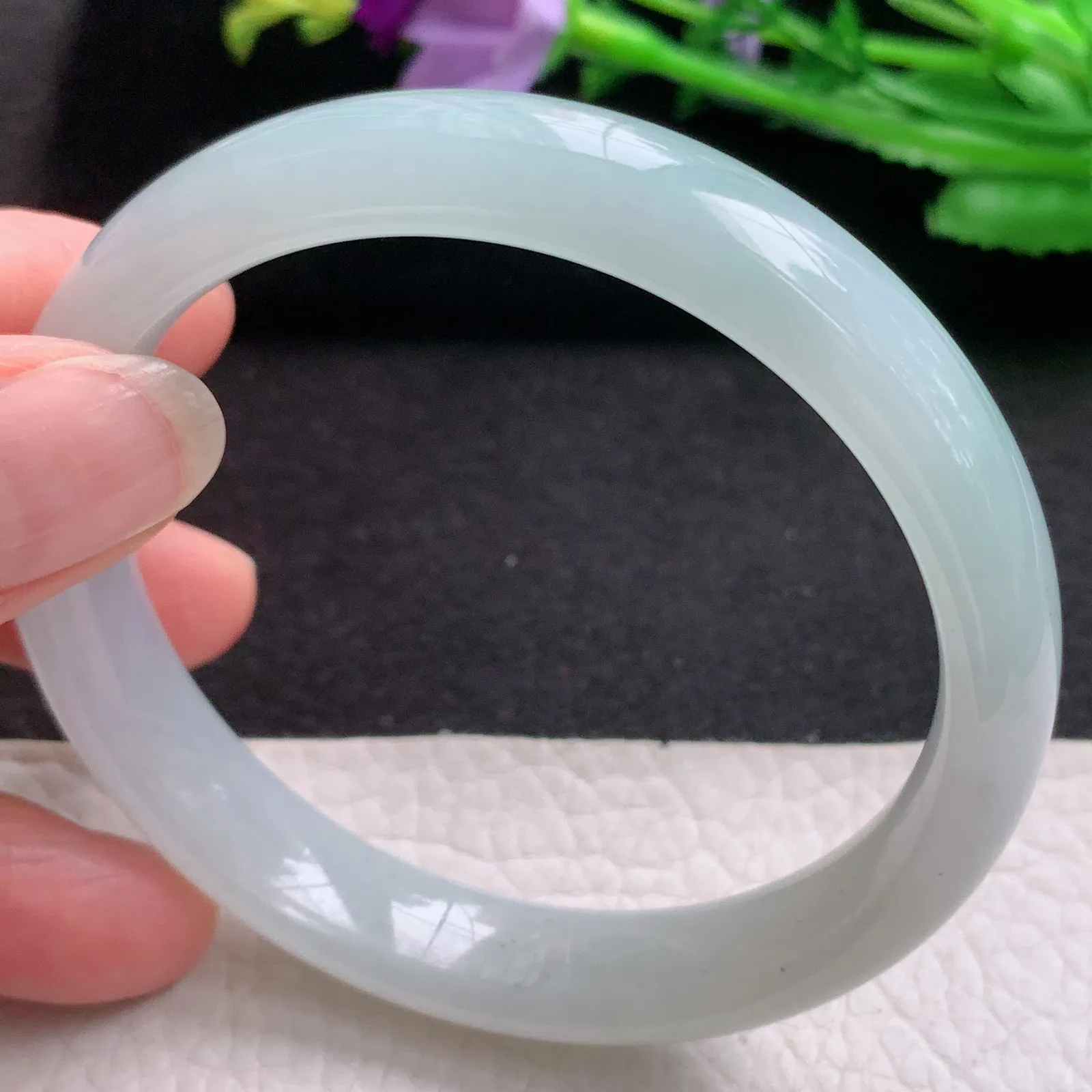 hh实拍58.5*12*7.3mm天然缅甸翡翠A货玉手镯冰胶淡雅宽边正圈平安镯