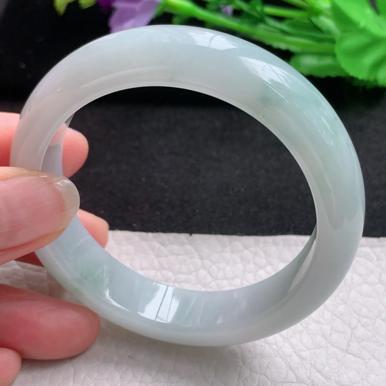 nr实拍54*14*8.2缅甸翡翠a货玉手镯水润飘花正圈平安镯宽版玉手环