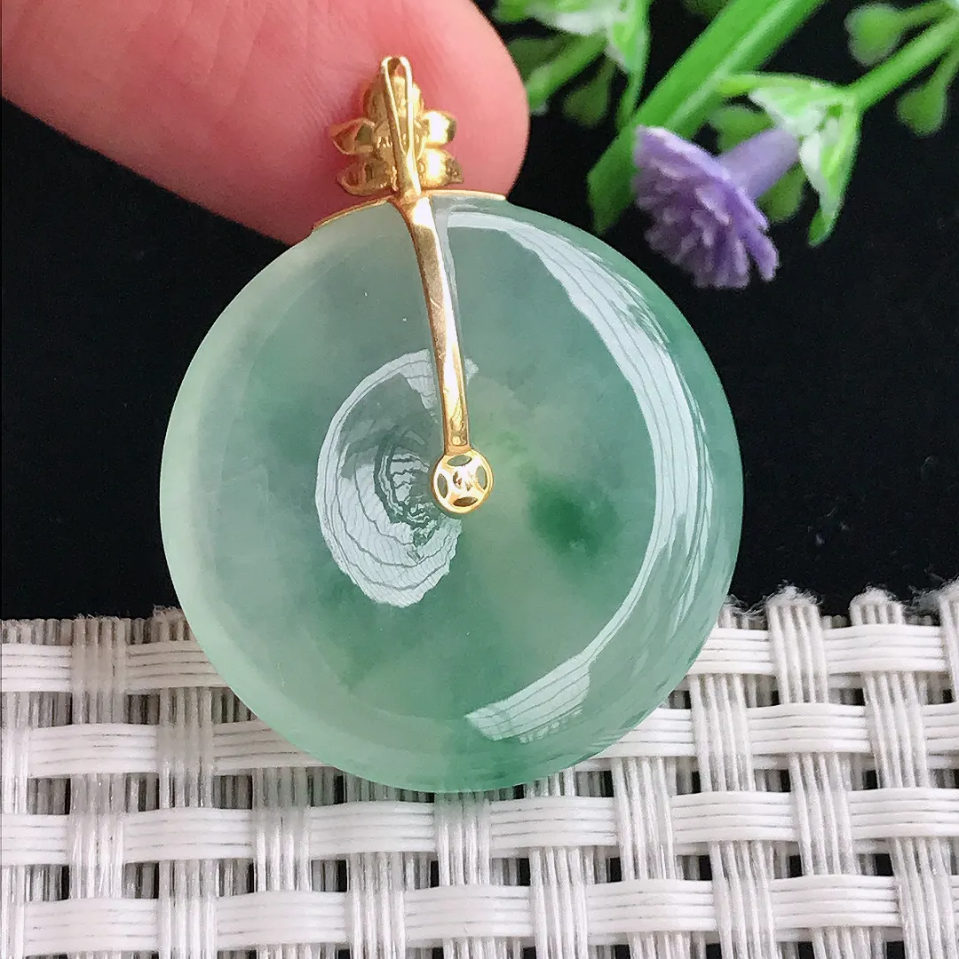 实拍A货翡翠26.9/6.1老坑18k金镶嵌冰种冰晴绿平安扣吊坠翡翠玉扣挂件