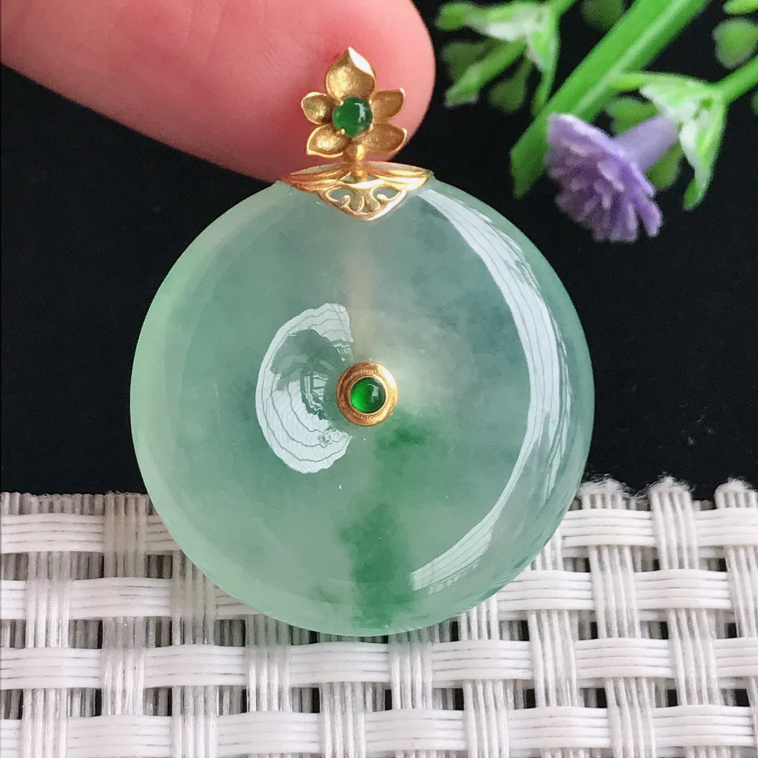 实拍A货翡翠26.9/6.1老坑18k金镶嵌冰种冰晴绿平安扣吊坠翡翠玉扣挂件