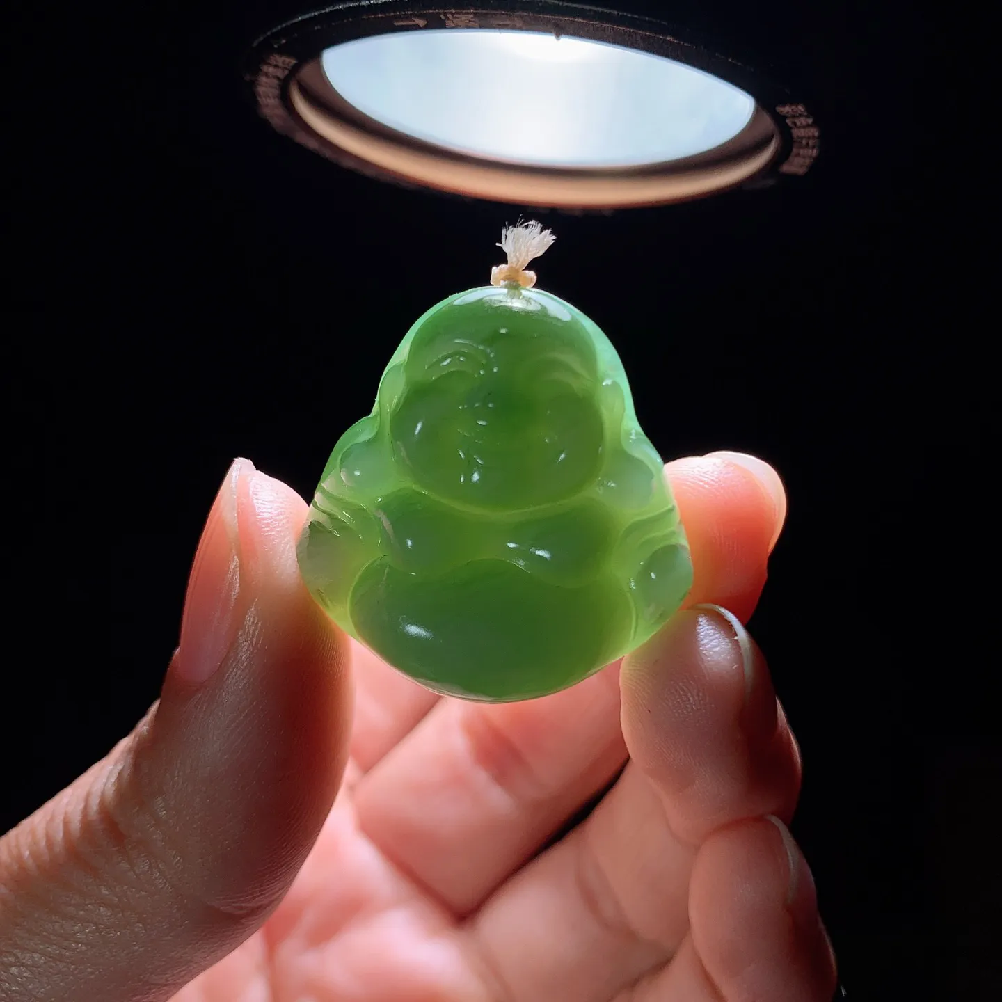 和田玉粉青俄罗斯碧玉佛引福来挂件 尺寸31/29/11重14.5克 玉质细腻油润 底色纯净 脂粉好，品质好。lt260228