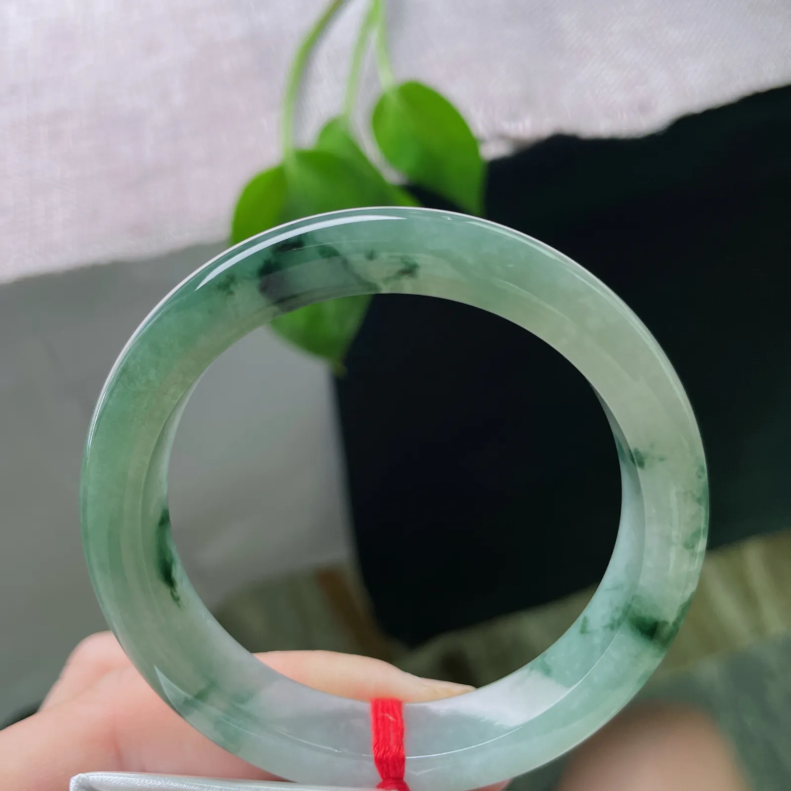 52.5/10.9/7.8，飘花正圈，落花有意，种老水足，灵韵之气