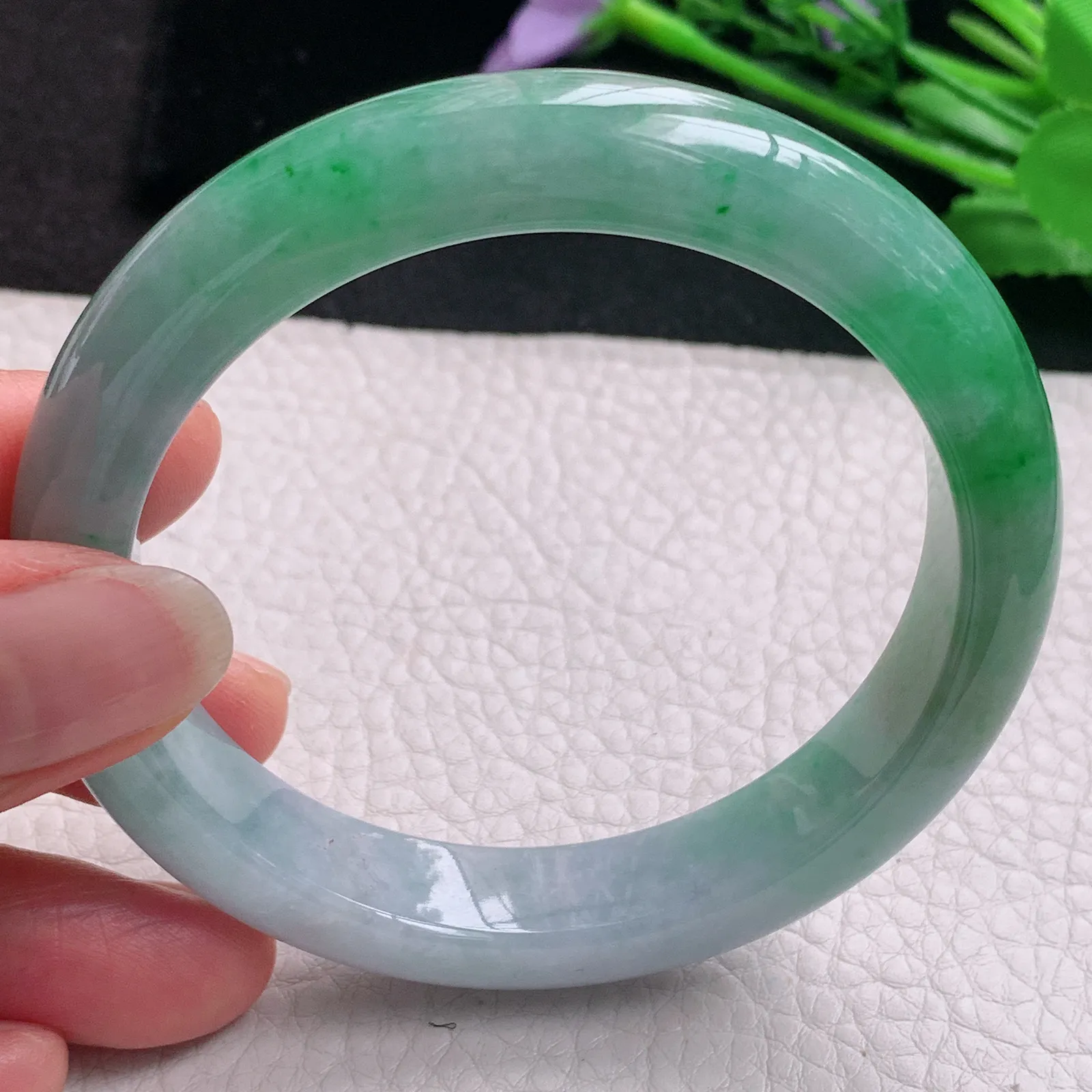 mq实拍59*12.3*8.8平安镯 天然缅甸翡翠A货玉手镯辣绿水润宽边玉手环