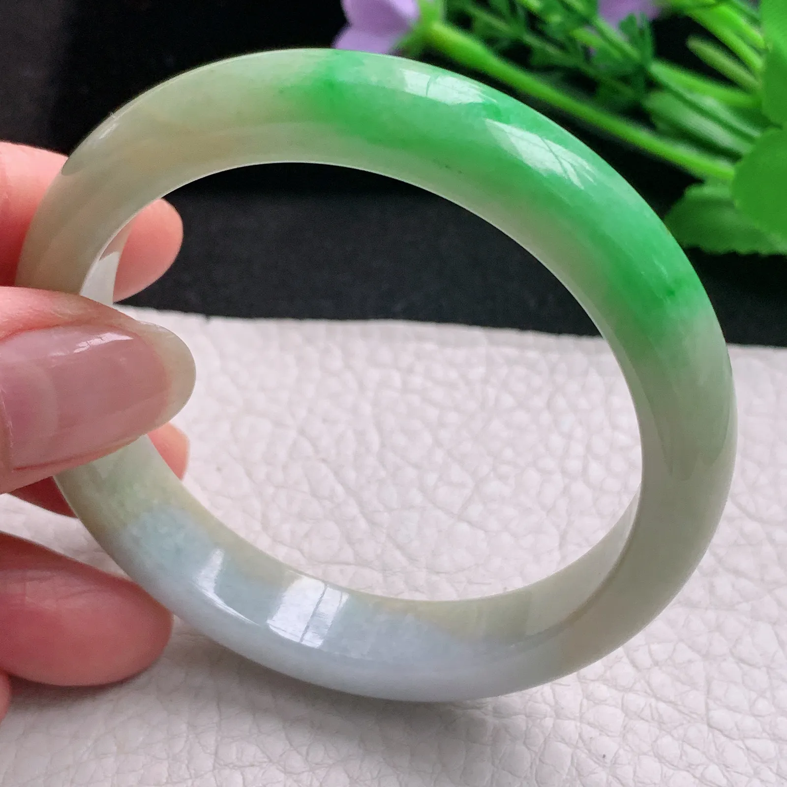 mq实拍55*11.8*7.5平安镯 天然缅甸翡翠A货玉手镯三彩水润宽边玉手环