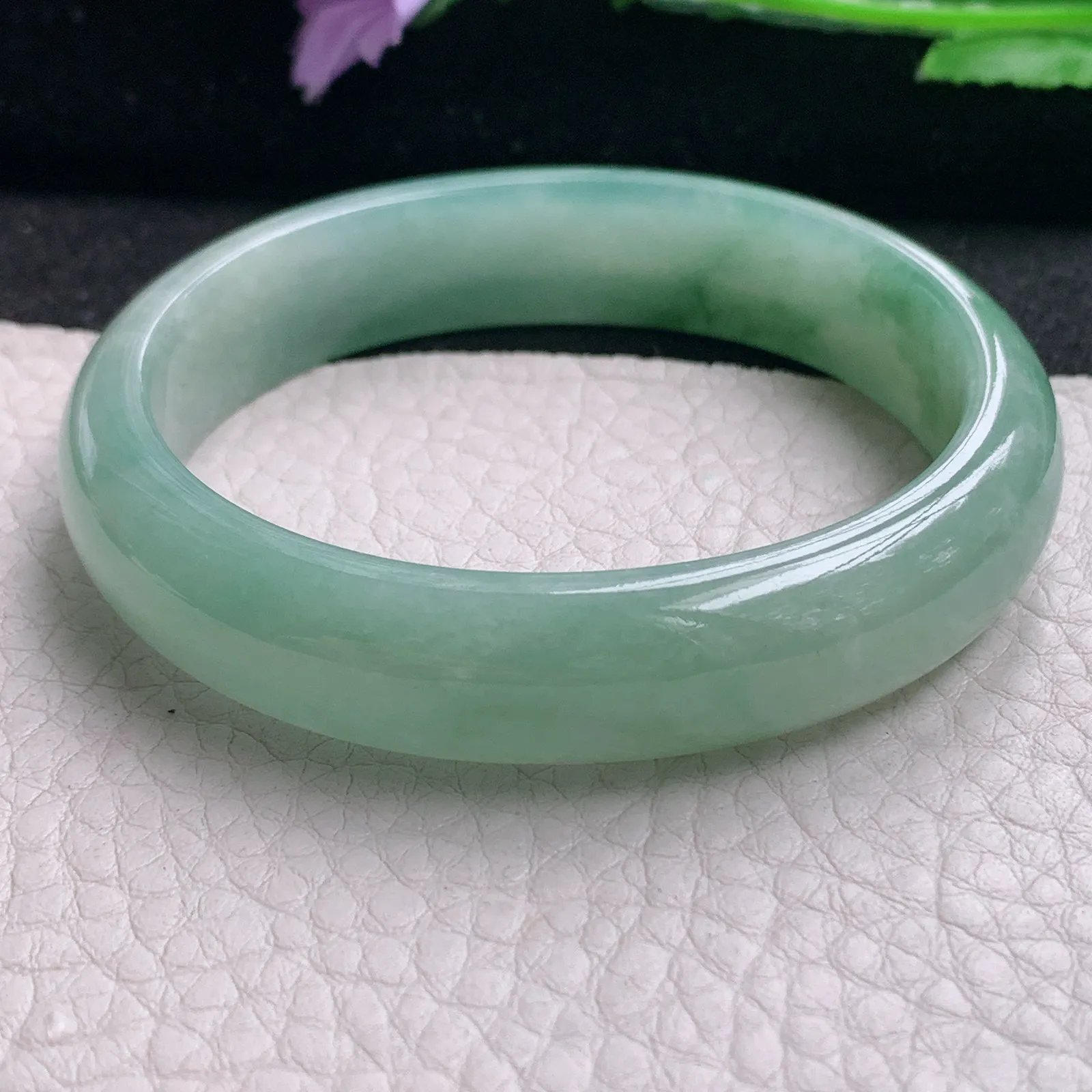 ss实拍55*51*12.8*7.2贵妃镯 天然缅甸翡翠A货玉手镯飘花秀气美人镯