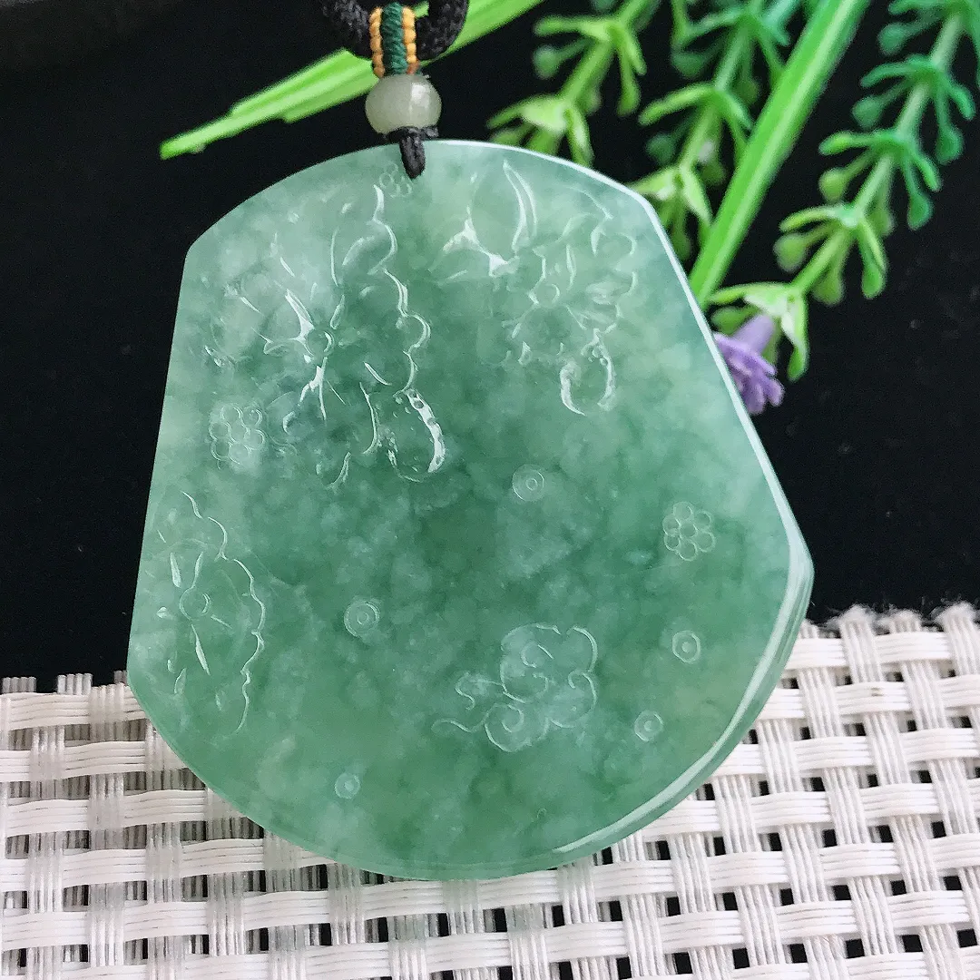 实拍A货翡翠51.6/48.8/6.6老坑冰胶冰晴满绿文殊菩萨吊坠翡翠挂件