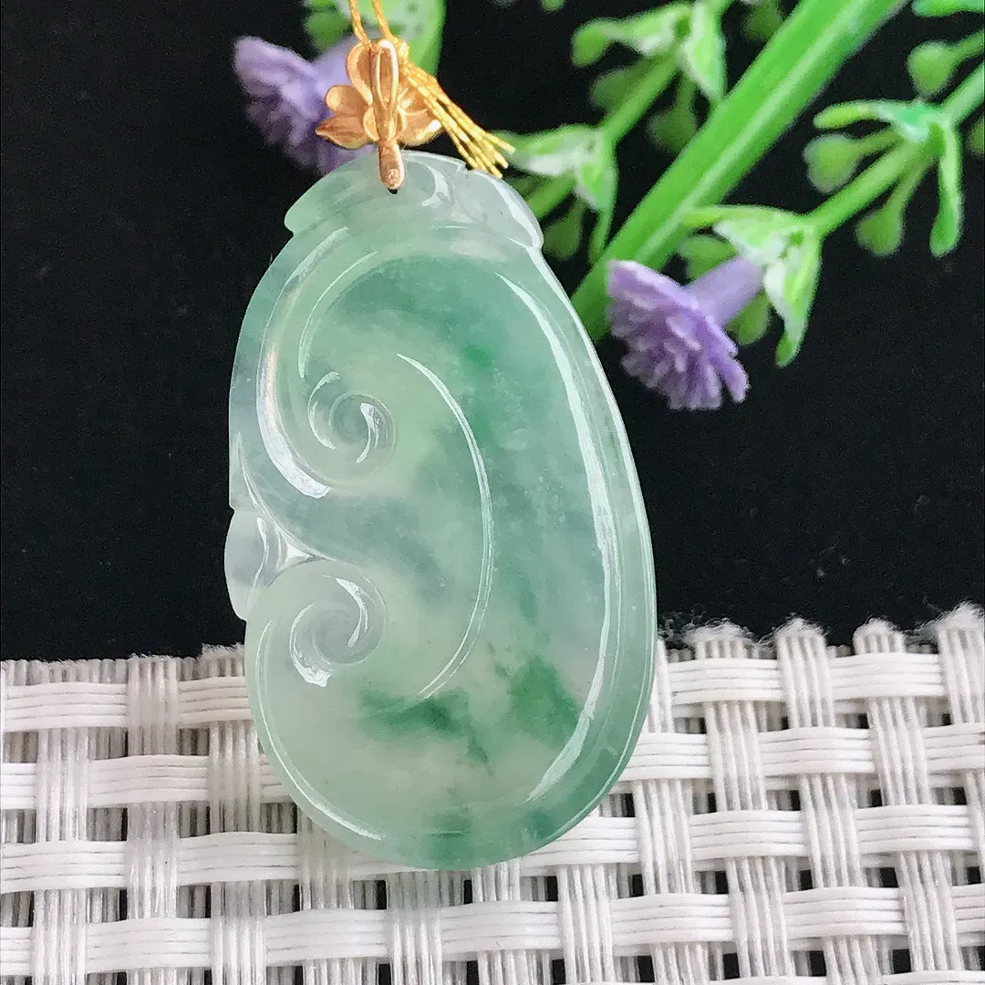 实拍A货翡翠33.5/20/6老坑18k金镶嵌冰飘绿如意吊坠翡翠挂件