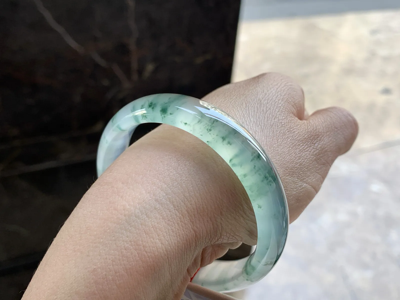 55-13.4-7.5

高冰蓝花手镯^_^透亮