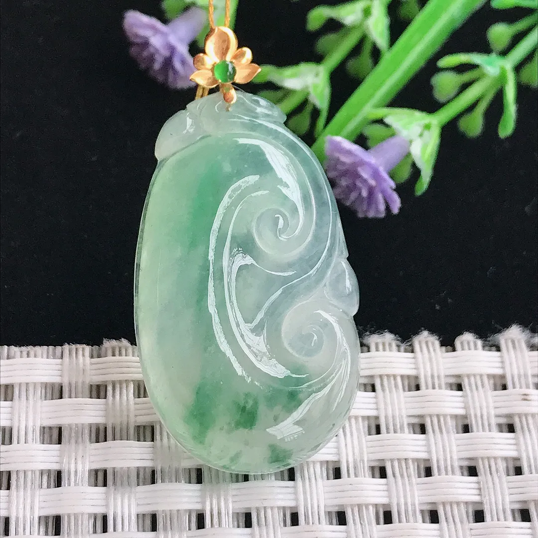 实拍A货翡翠33.5/20/6老坑18k金镶嵌冰飘绿如意吊坠翡翠挂件