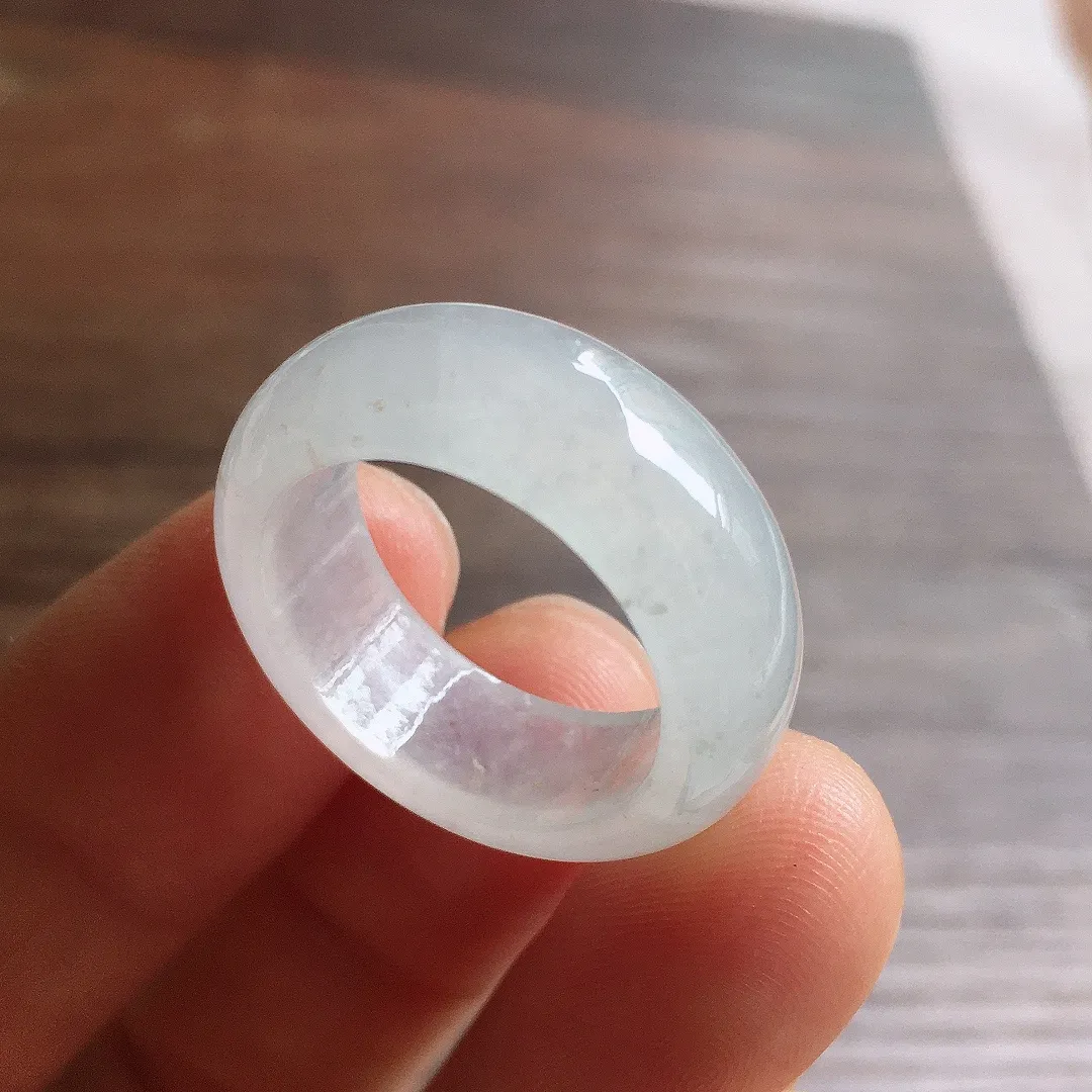 冰种戒圈，指环，冰冰润润，玉质细腻，种水足，Jm圈口16内直径18.8宽7.8厚3.8