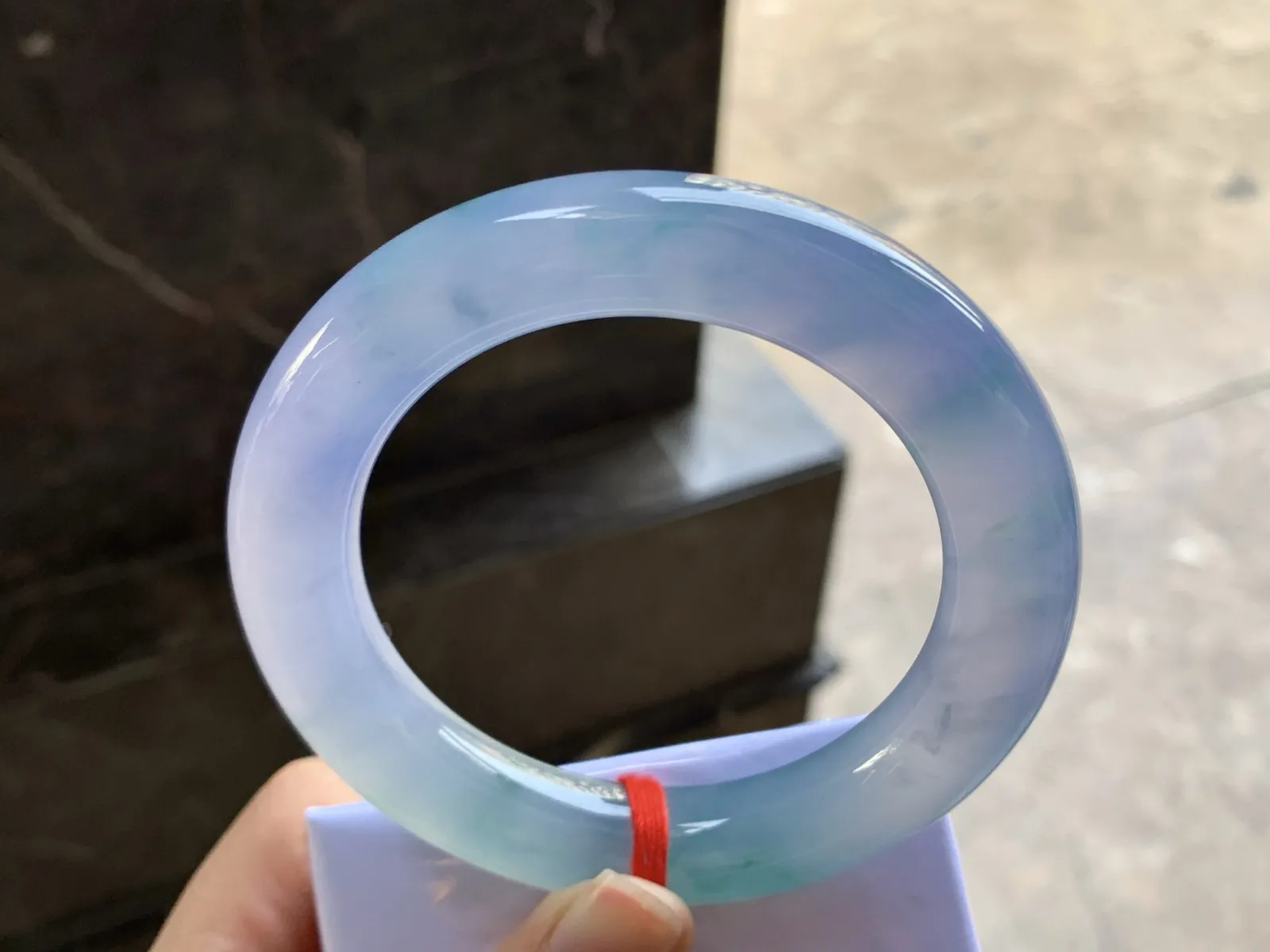 59-12.8

冰种紫罗兰飘花圆条手镯^_^颜色鲜艳 起光