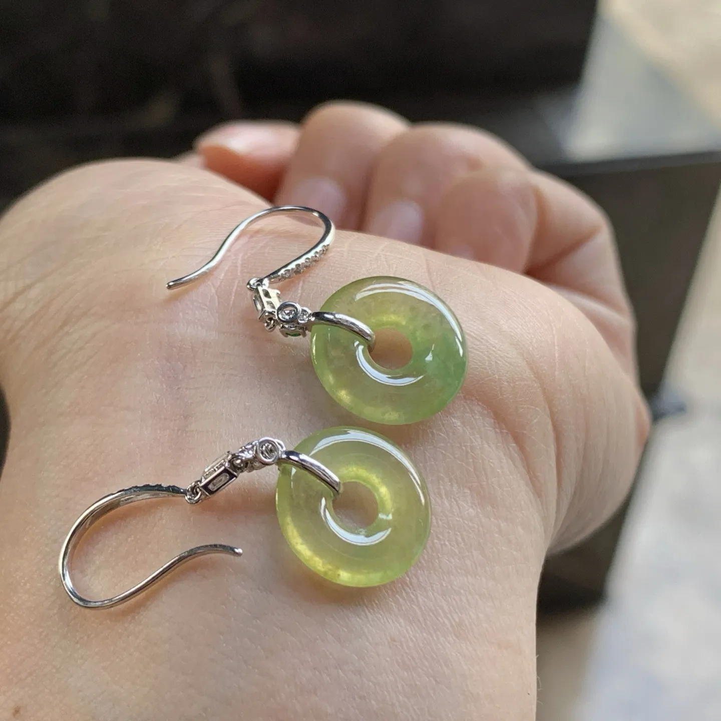 冰黄耳钩^_^冰透 水润 尺寸12.6-2.6mm